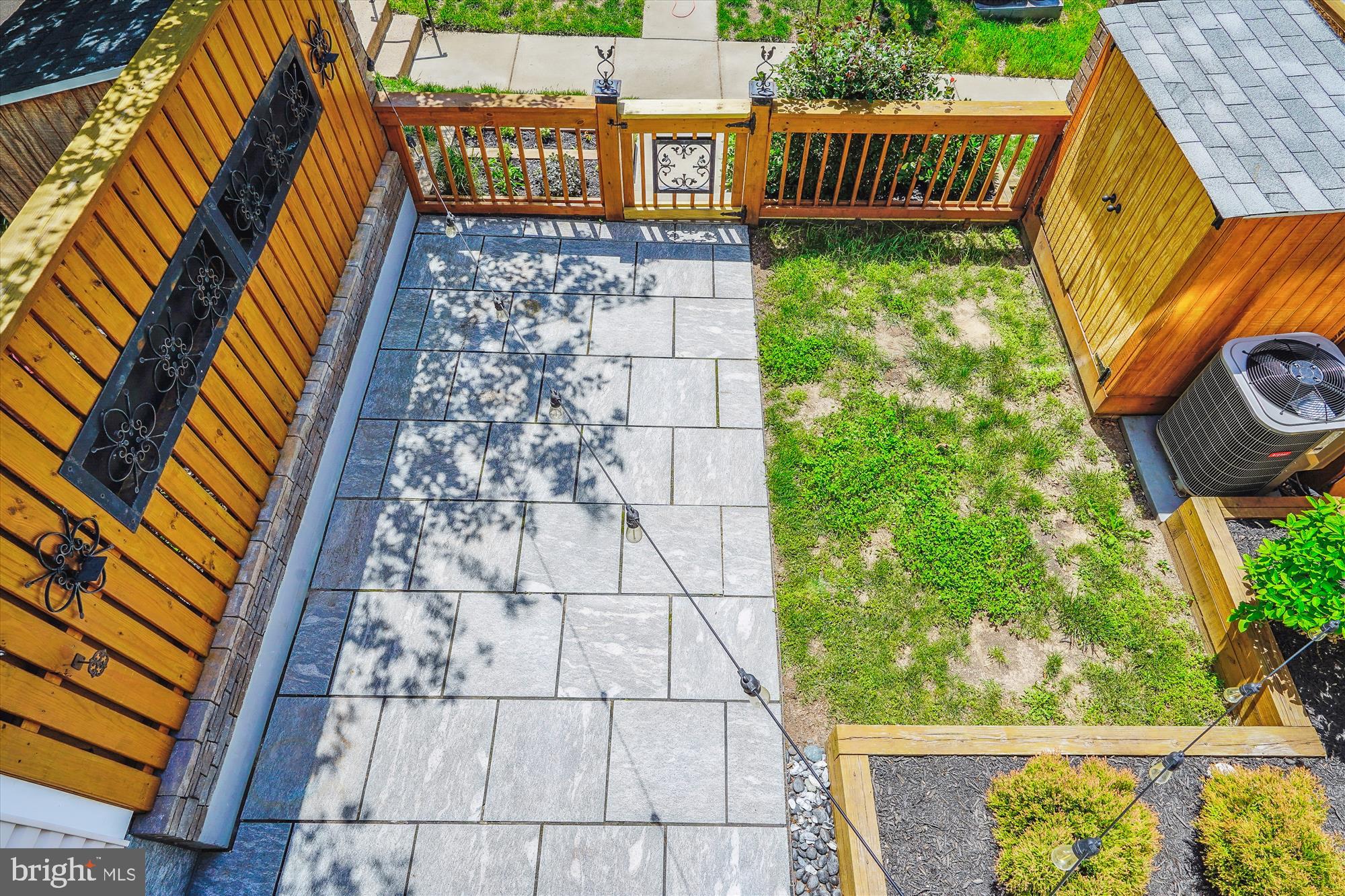 LITTLE ROCKY RUN - Residential Lease