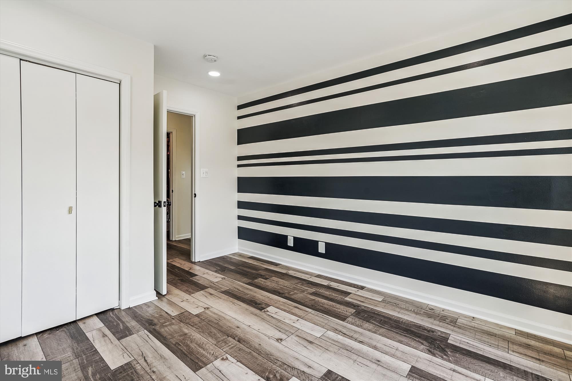 LITTLE ROCKY RUN - Residential Lease