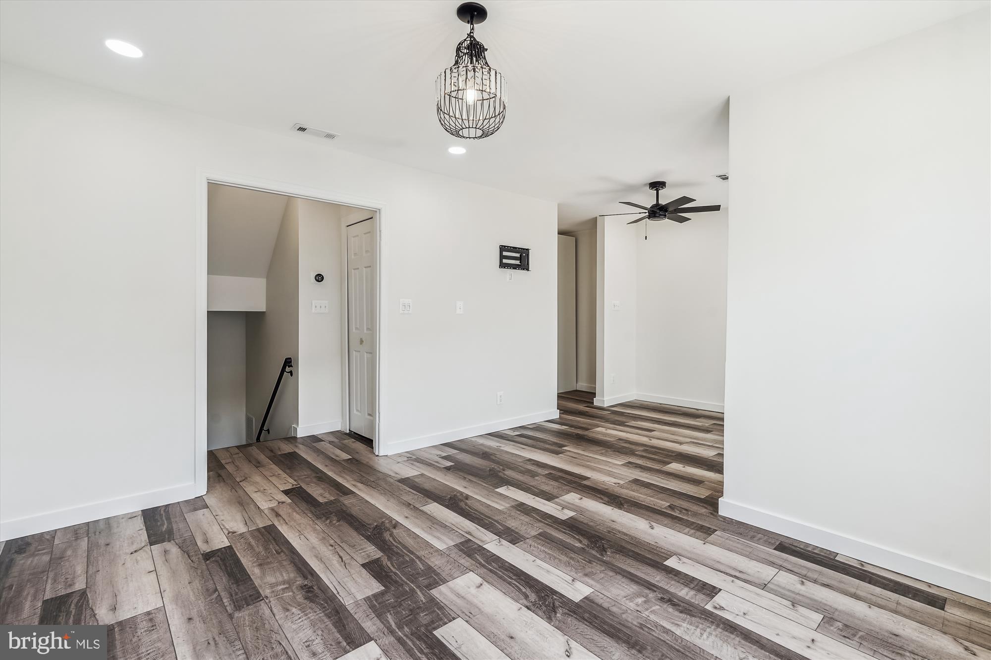 LITTLE ROCKY RUN - Residential Lease