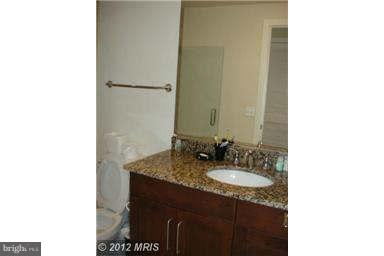 ONE PARK CREST - Residential Lease