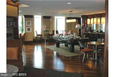 ONE PARK CREST - Residential Lease