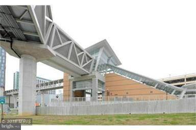 ONE PARK CREST - Residential Lease