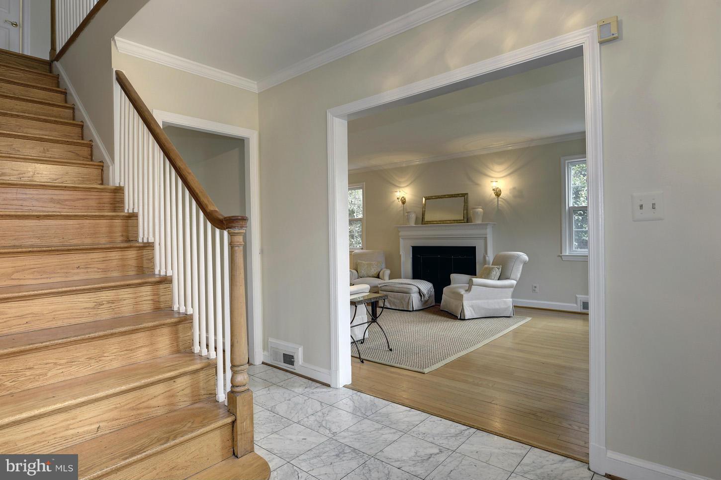 CHEVY CHASE - Residential