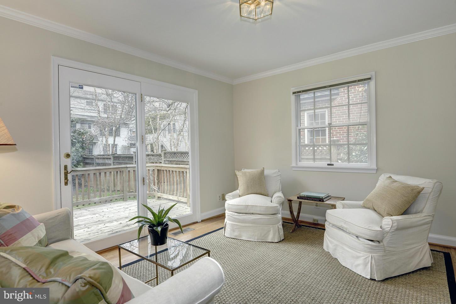 CHEVY CHASE - Residential