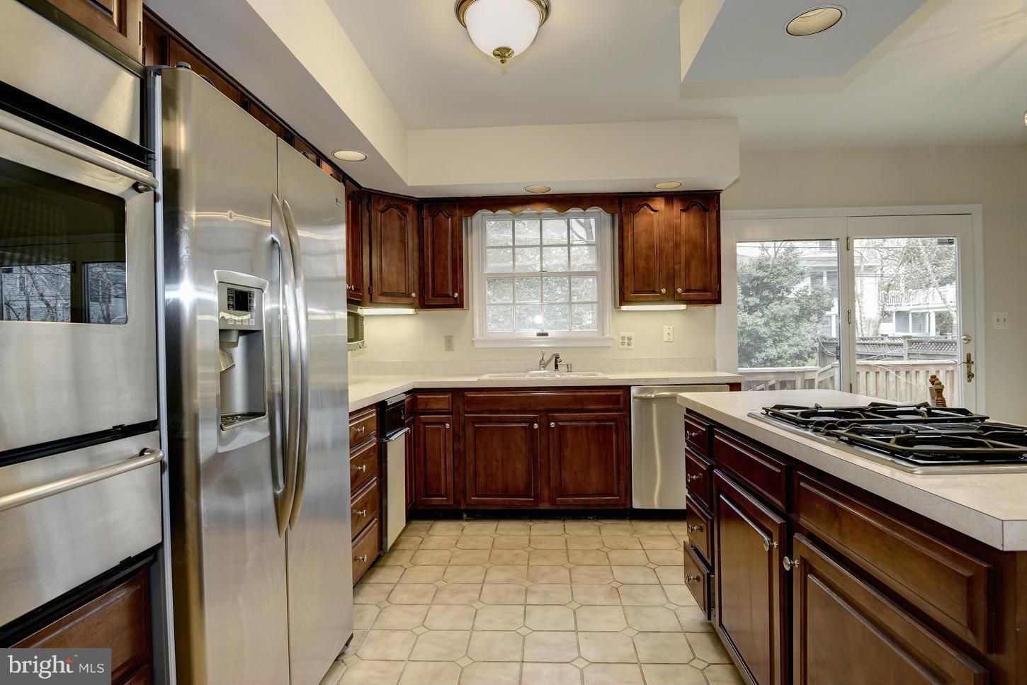 CHEVY CHASE - Residential