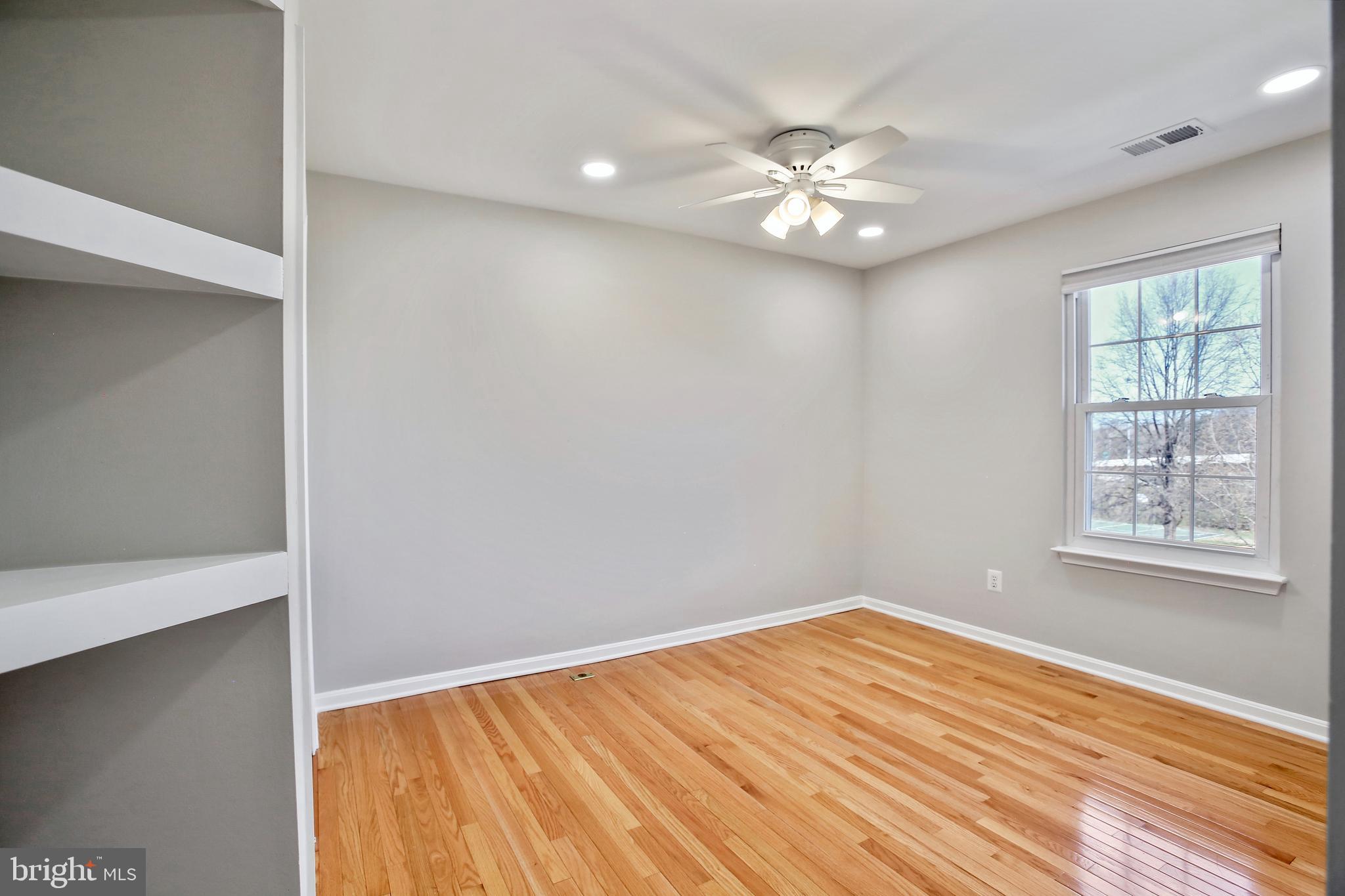 ENGLEWOOD MEWS - Residential