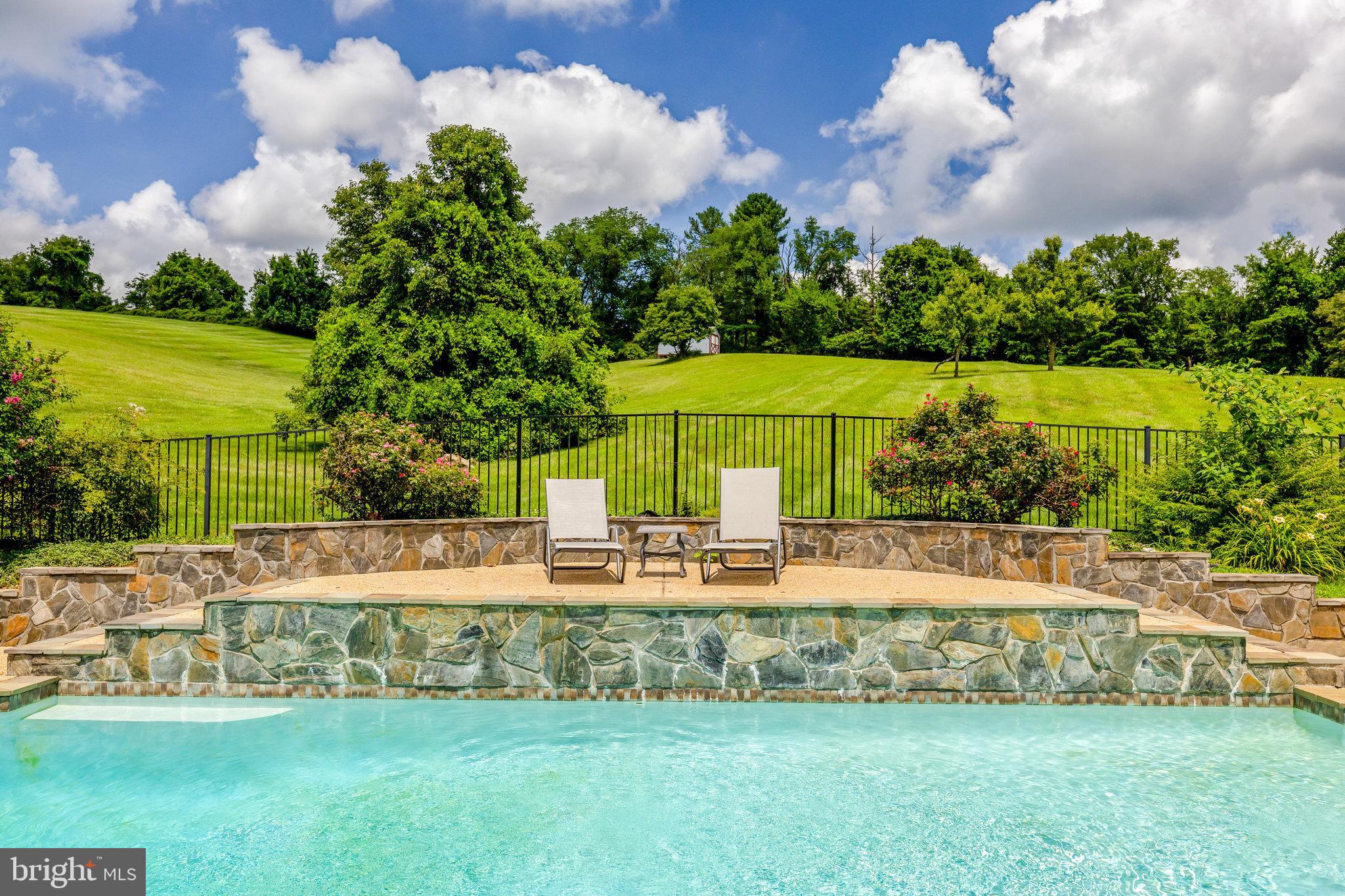 SHENSTONE - Residential