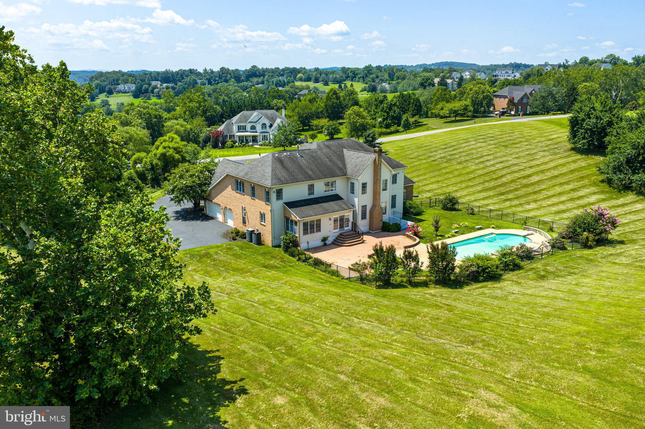 SHENSTONE - Residential