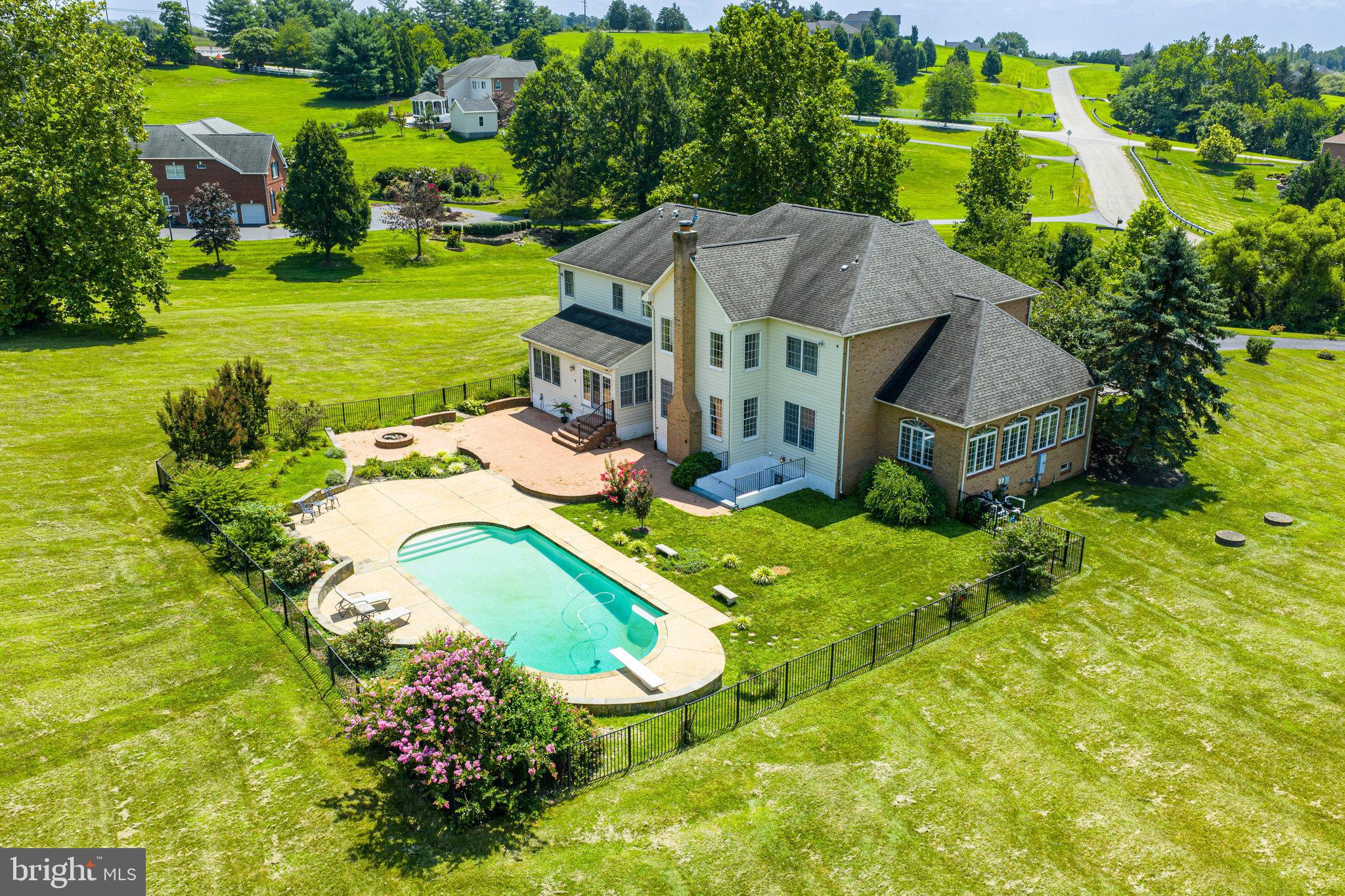 SHENSTONE - Residential