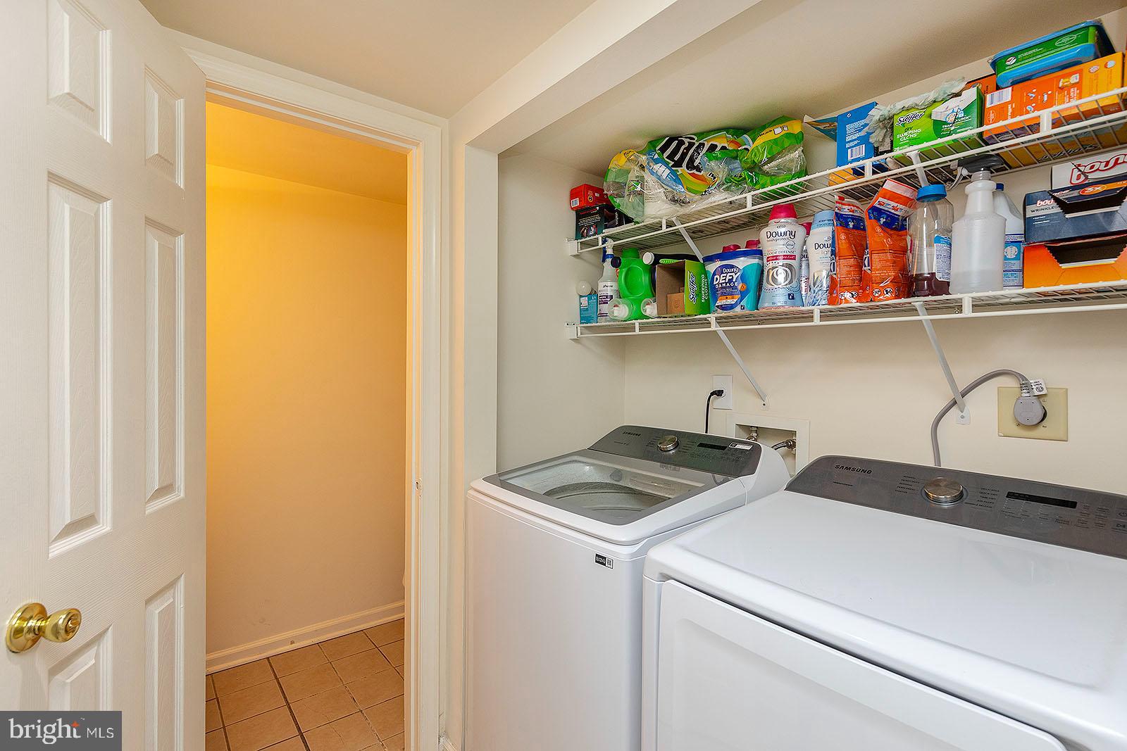 GEORGETOWN SQUARE - Residential