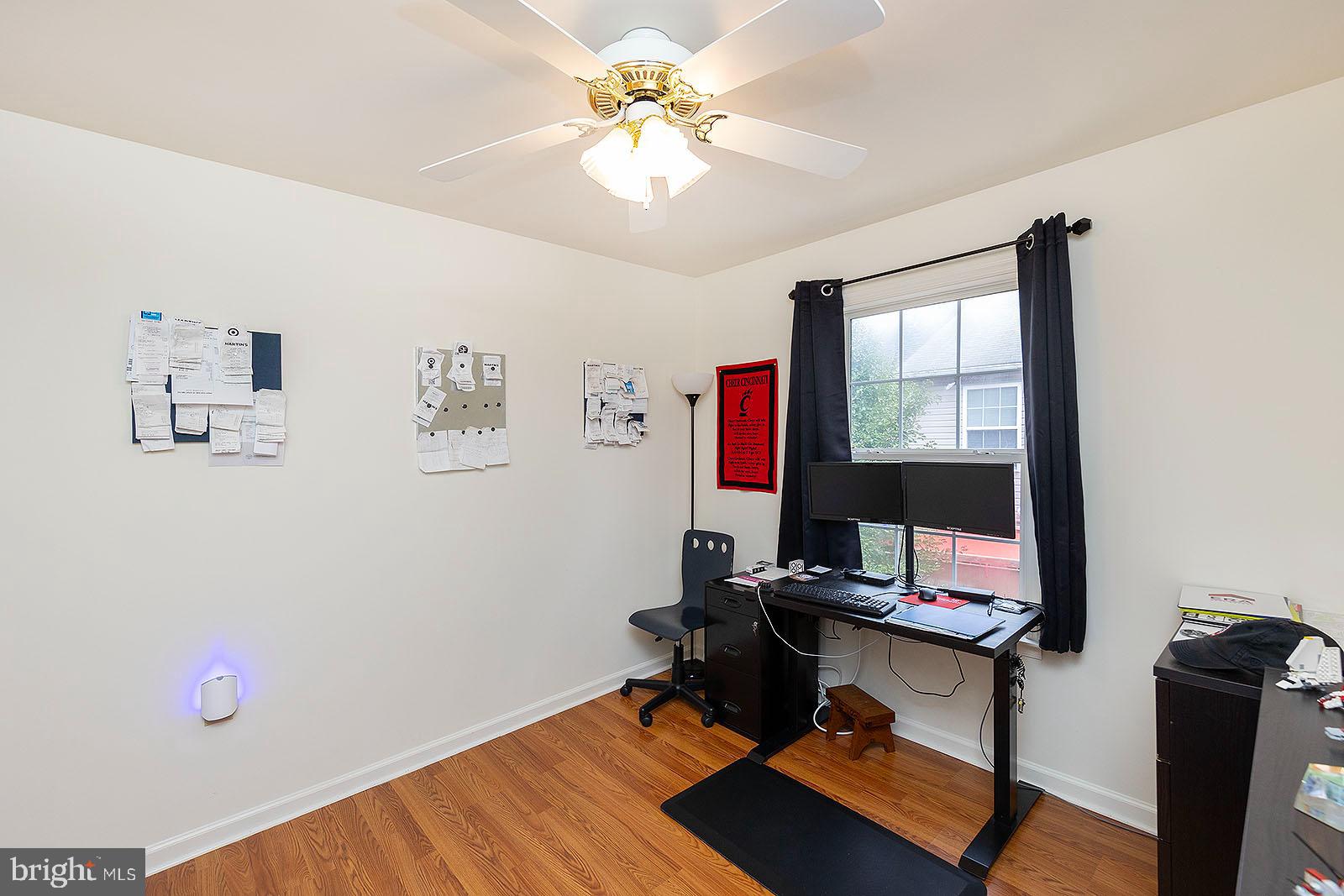 GEORGETOWN SQUARE - Residential