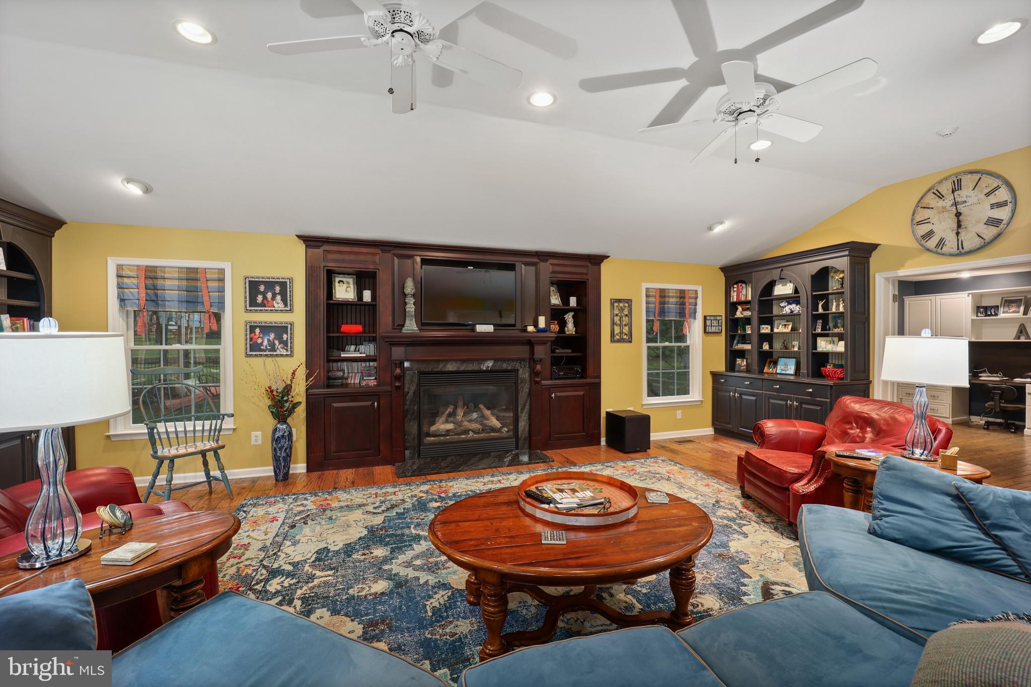 SPRINGTON ESTATES - Residential