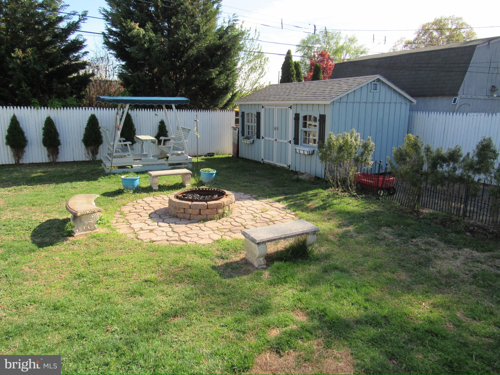 CROYDON ACRES - Residential