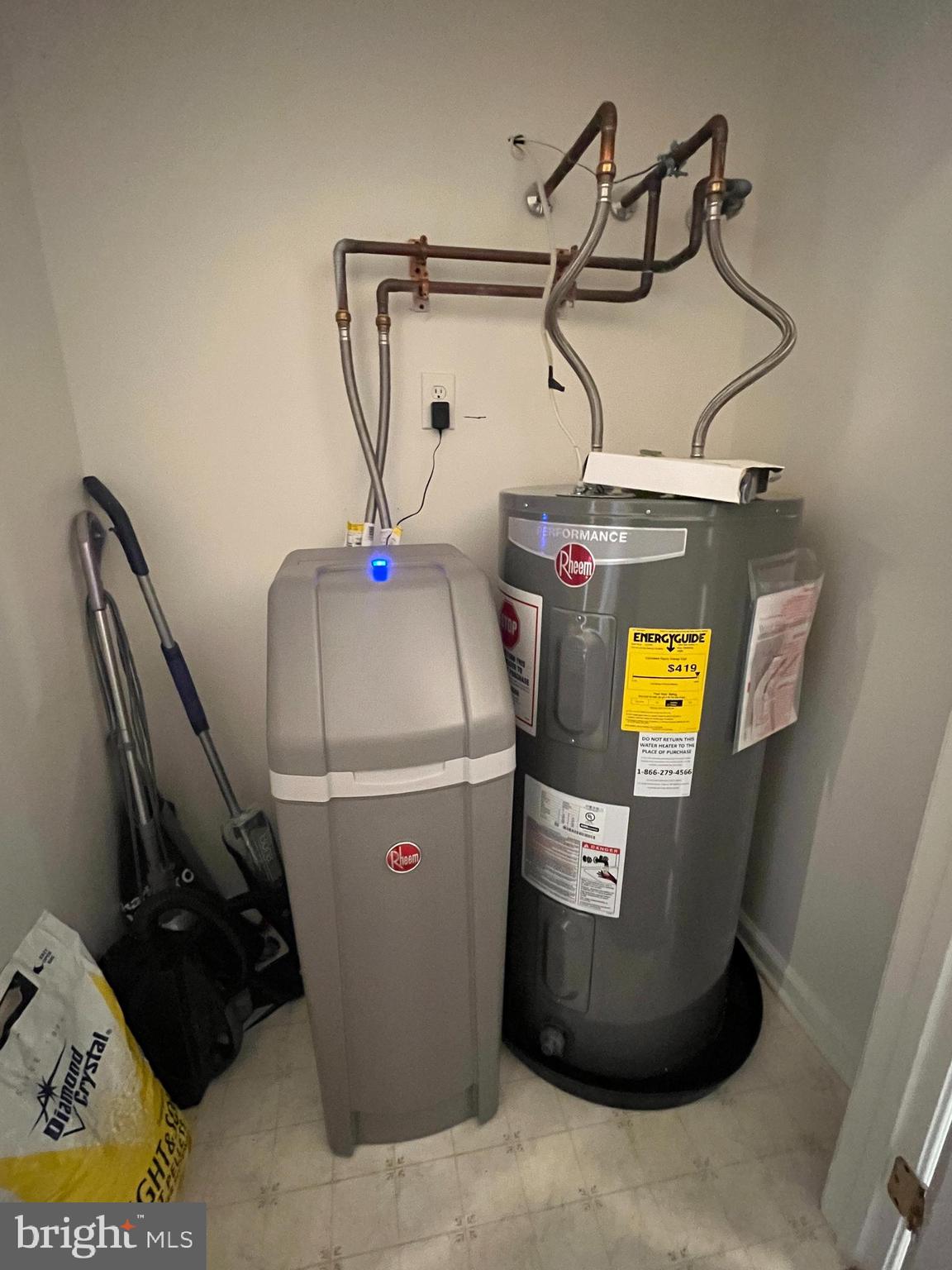 SHENANDOAH JUNCTION - Residential