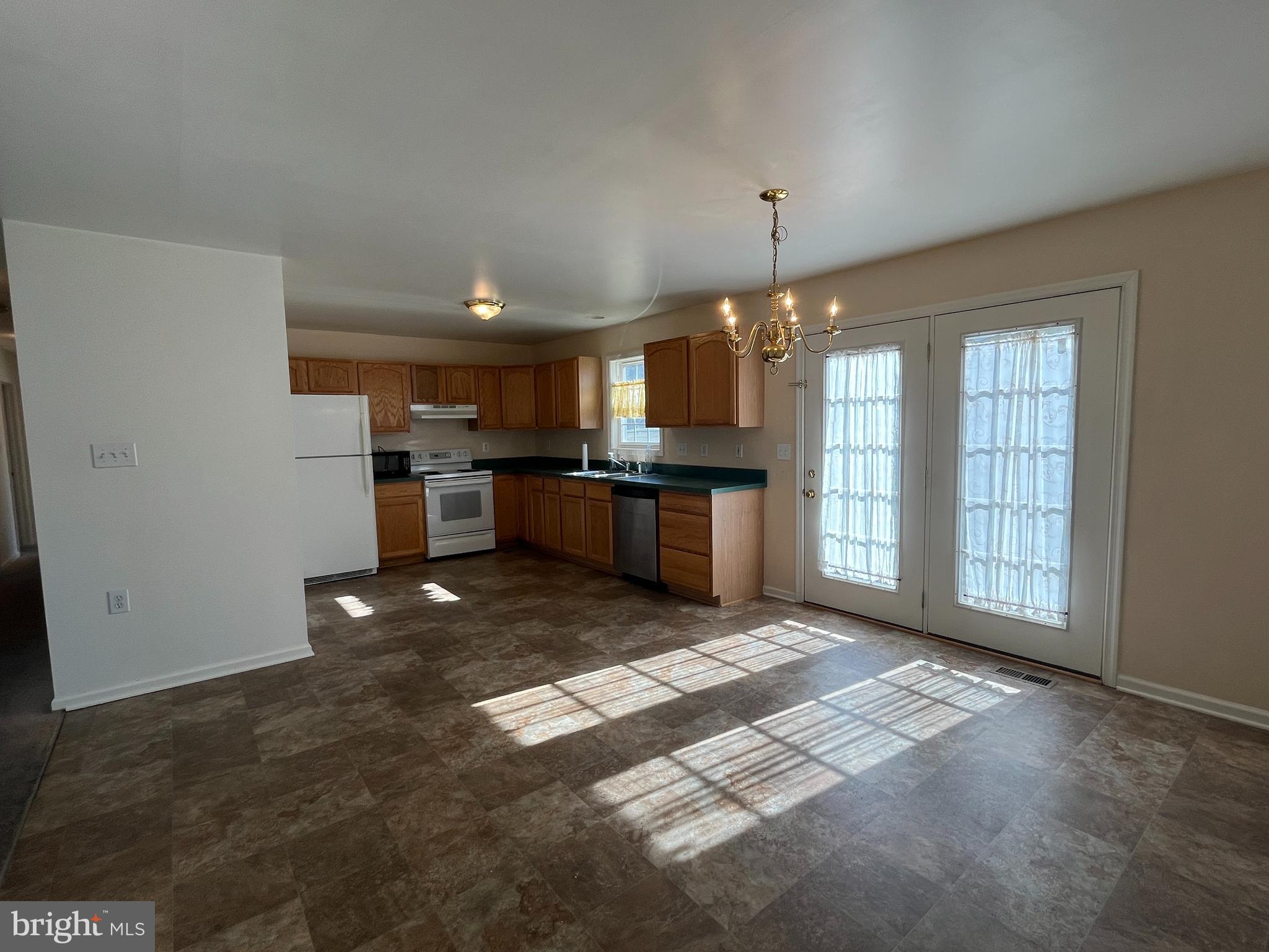 SHENANDOAH JUNCTION - Residential