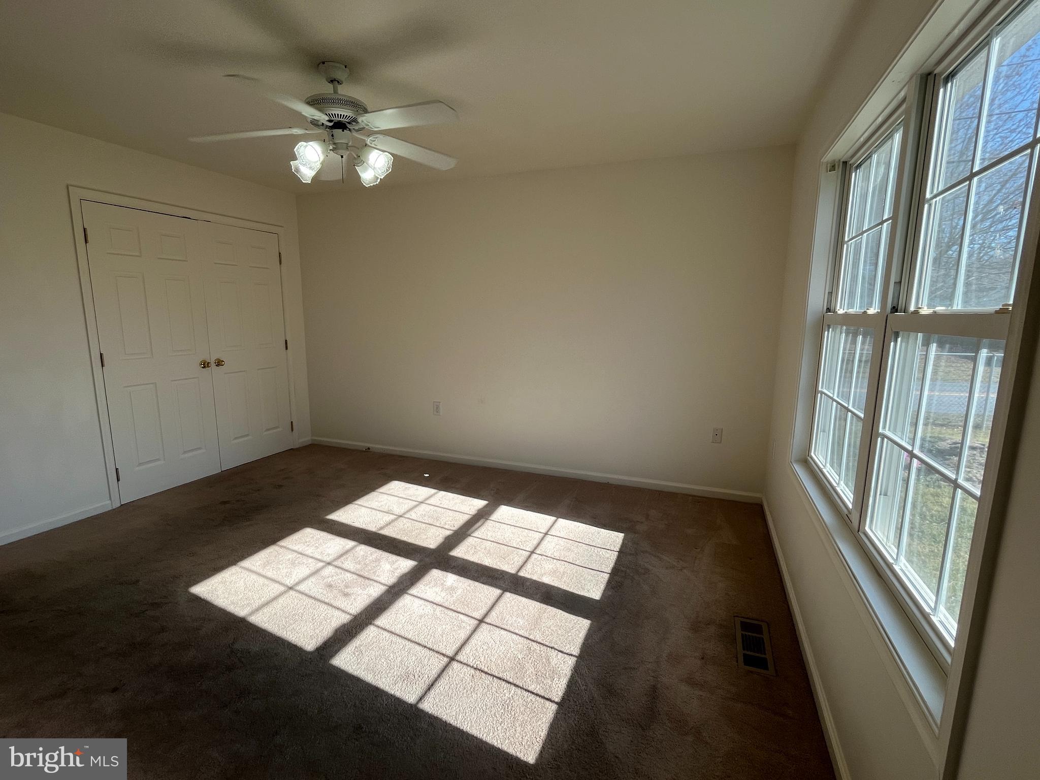 SHENANDOAH JUNCTION - Residential