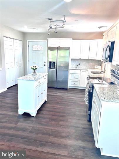 ADELPHI - Residential