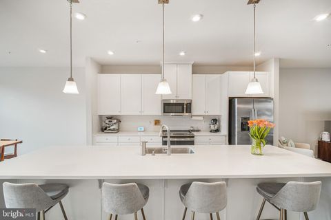 Condo For Sale - 2747 Velocity Road #30F<br/> HERNDON, VA 20171