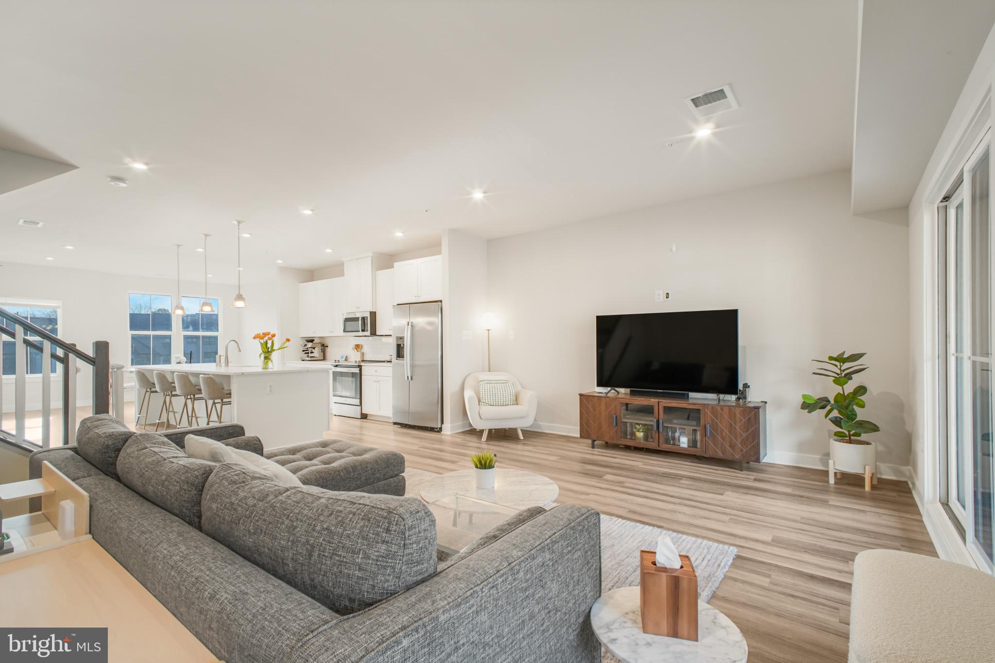 FOSTER'S GLEN - Residential