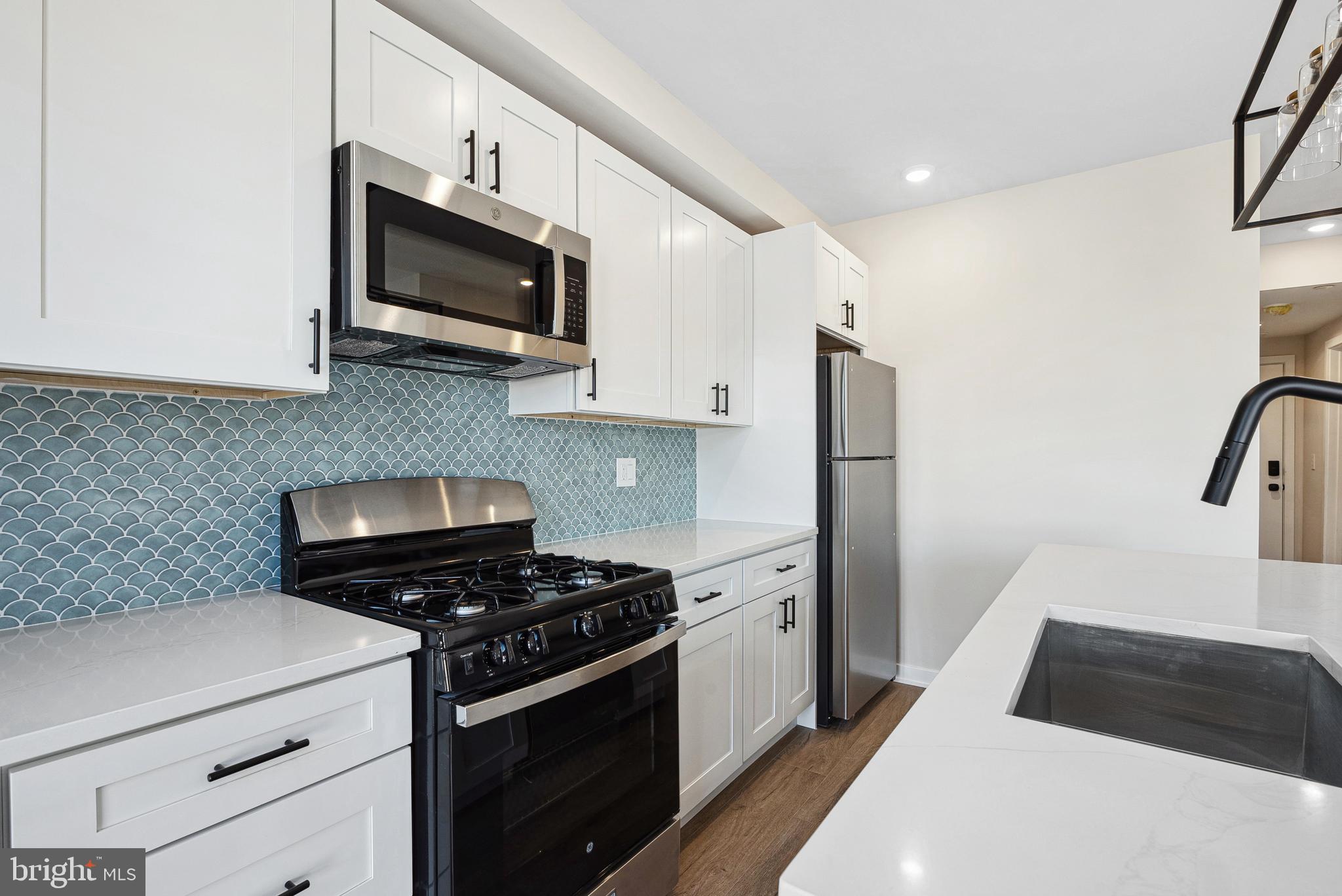 PENNSPORT - Residential Lease