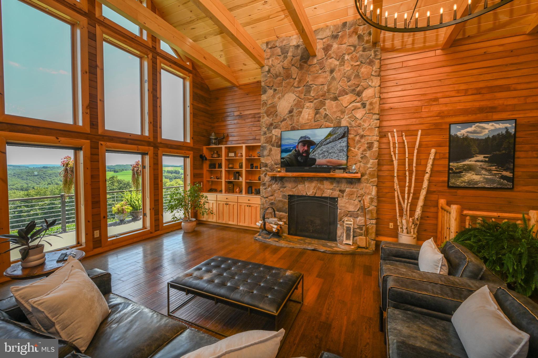 ACCIDENT - Residential