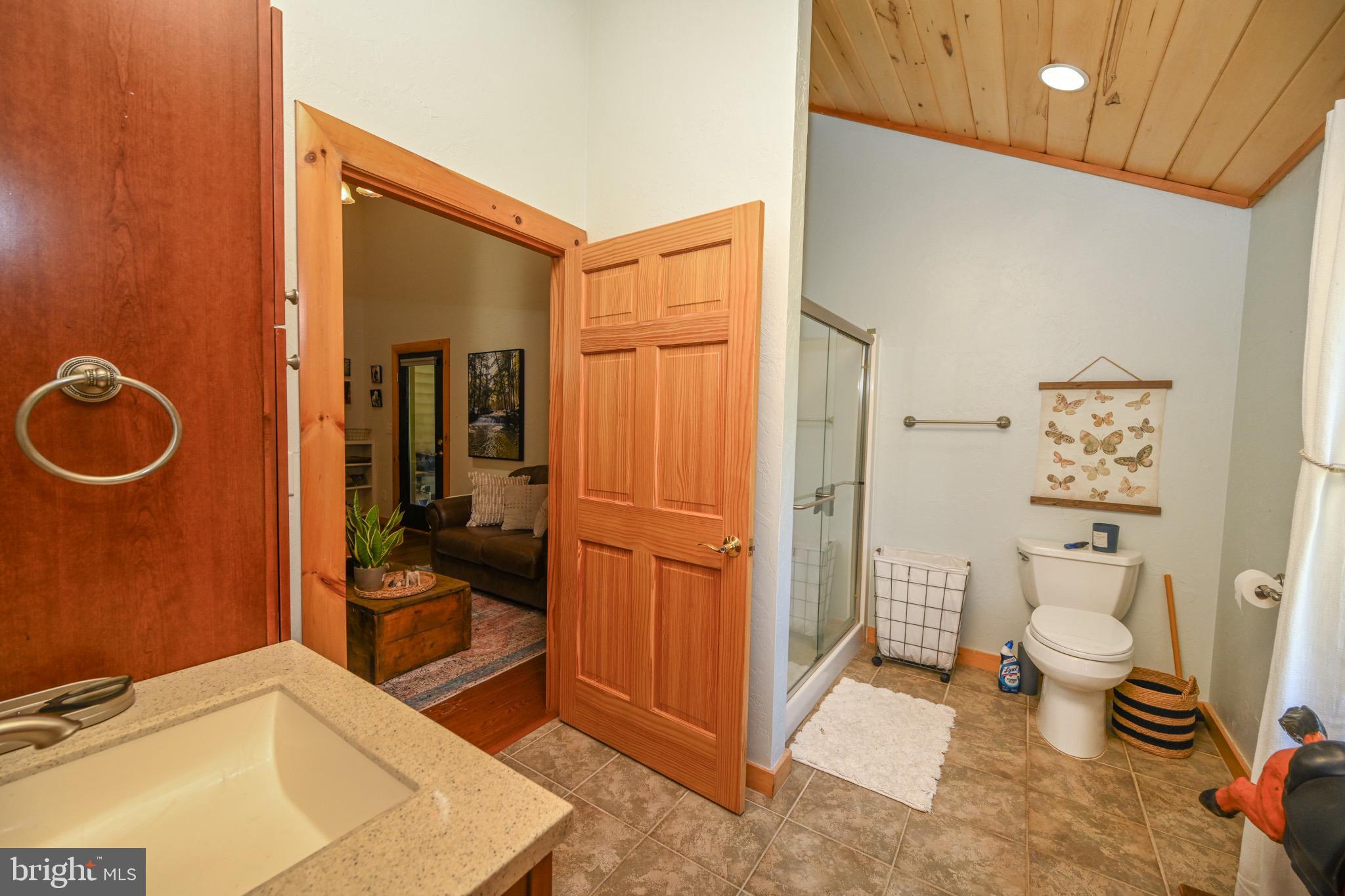 ACCIDENT - Residential