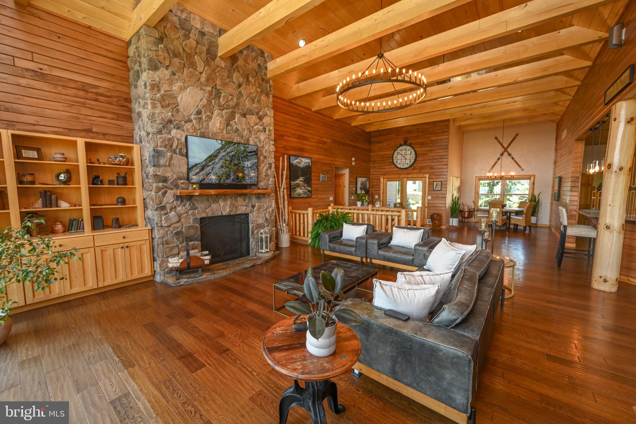 ACCIDENT - Residential