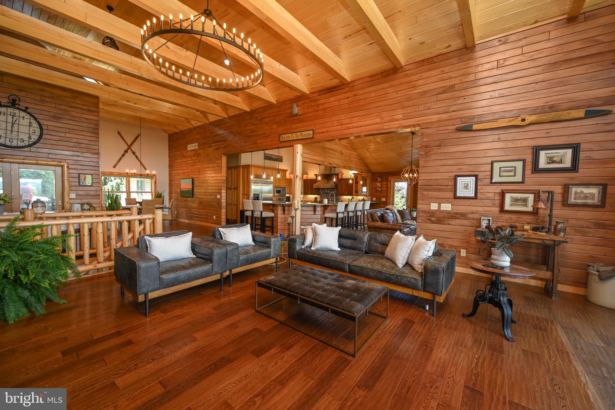 ACCIDENT - Residential