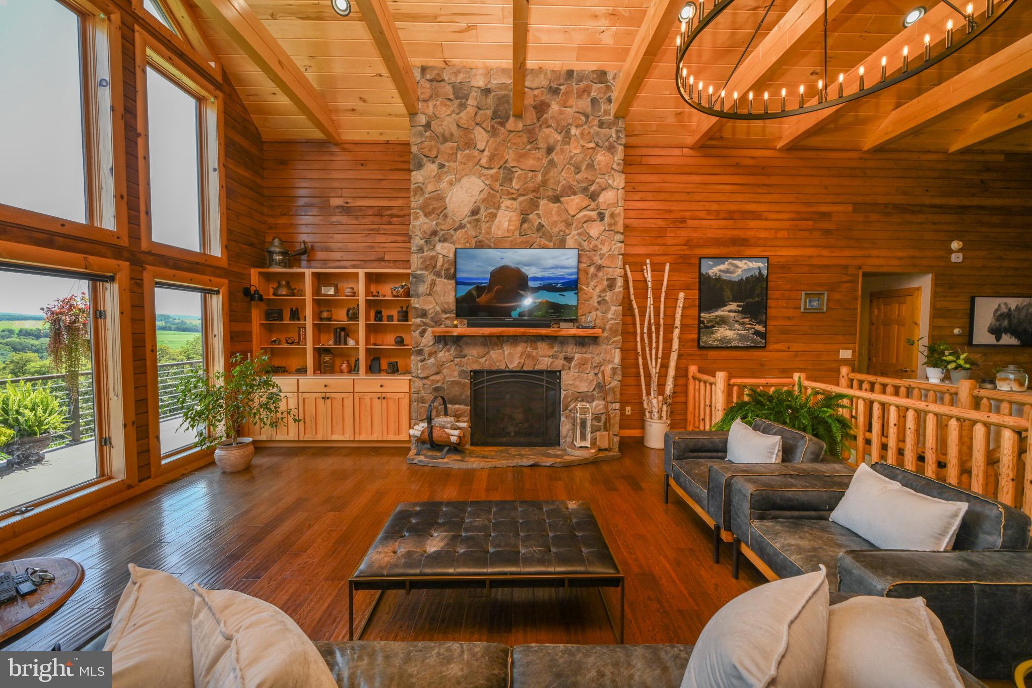 ACCIDENT - Residential