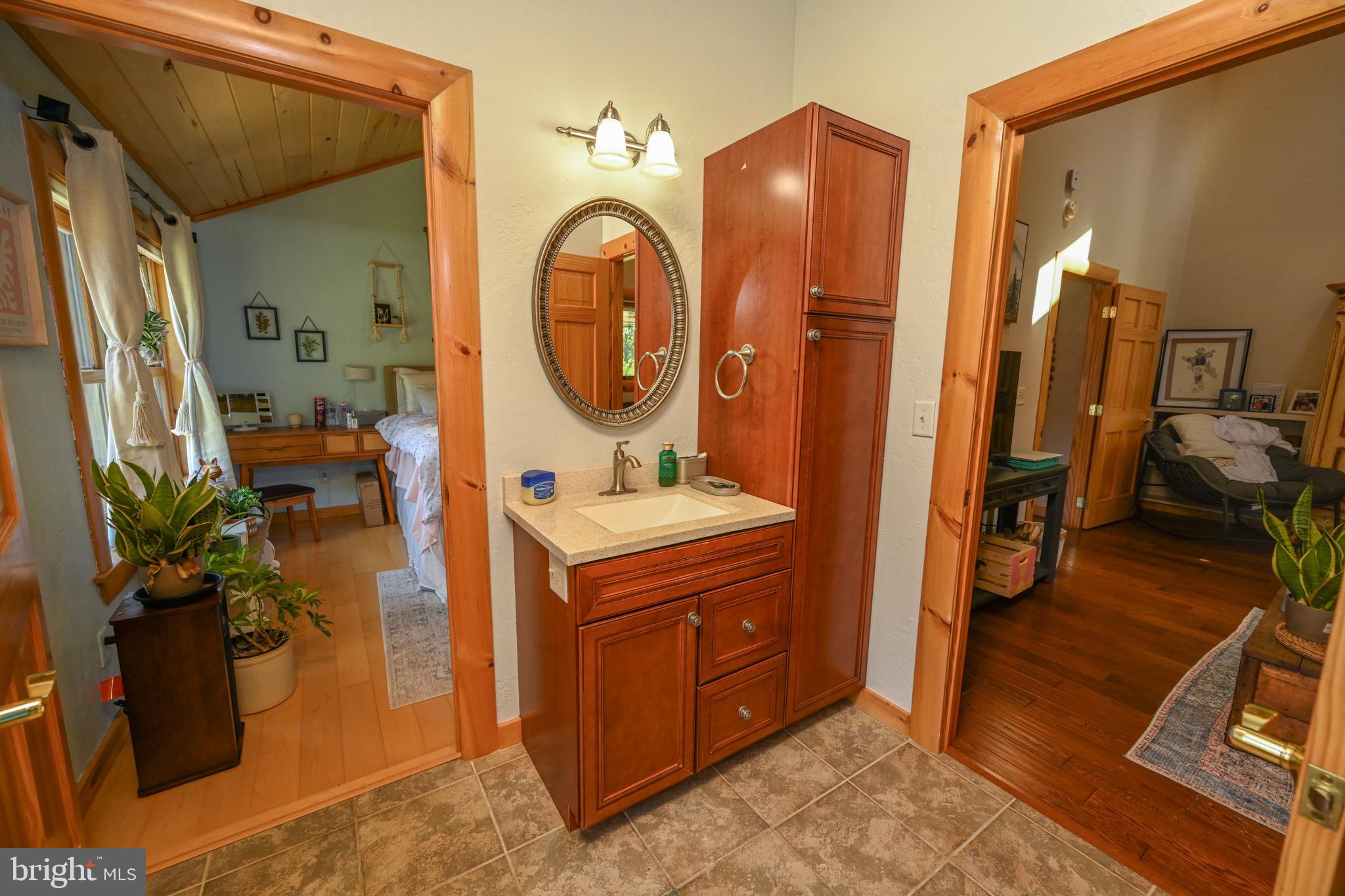 ACCIDENT - Residential