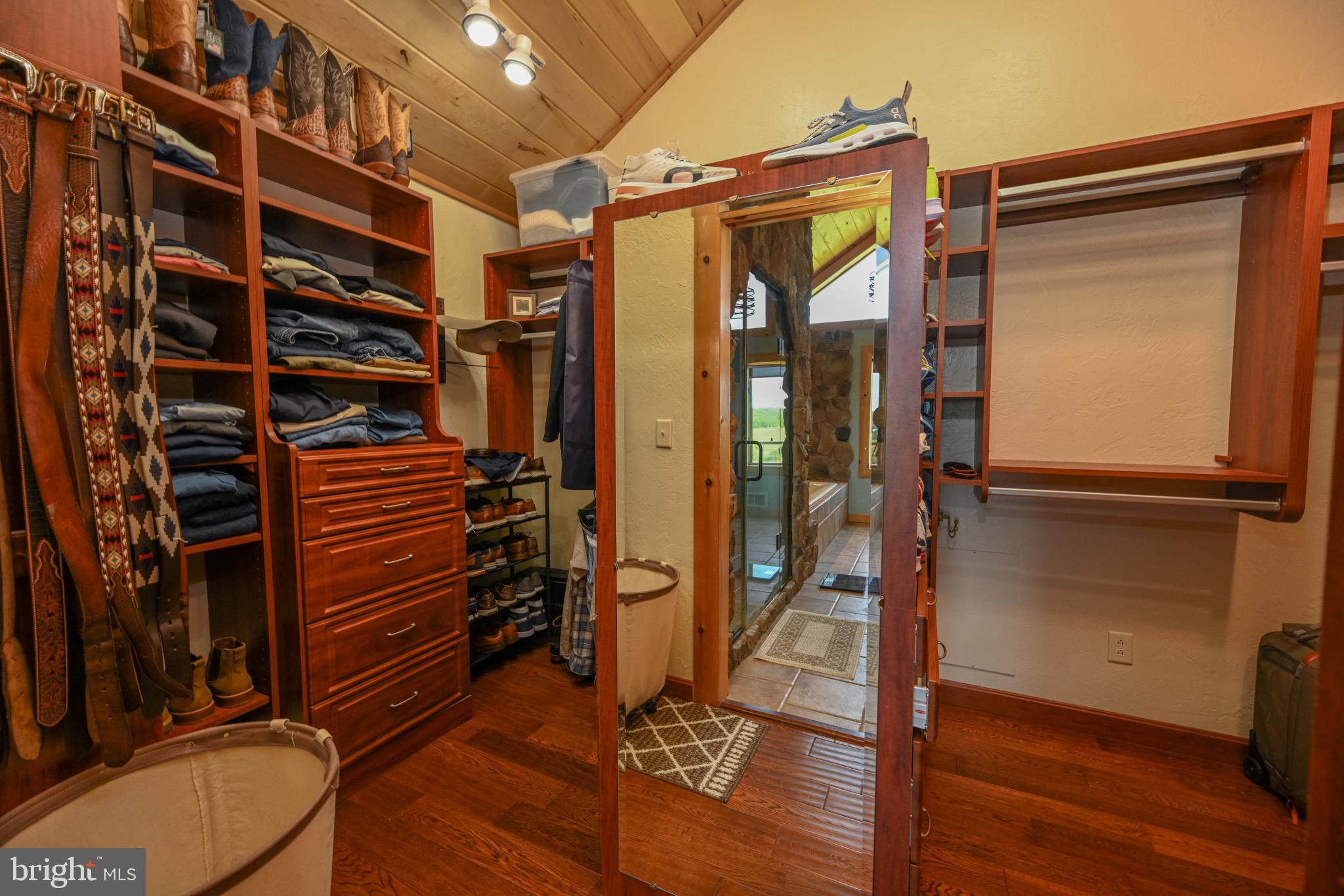 ACCIDENT - Residential