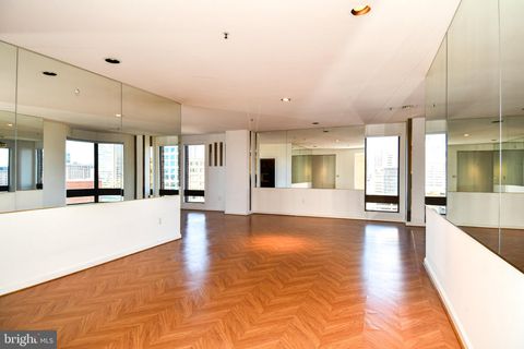 Condo For Sale - 10 E Lee Street #809<br/> BALTIMORE, MD 21202