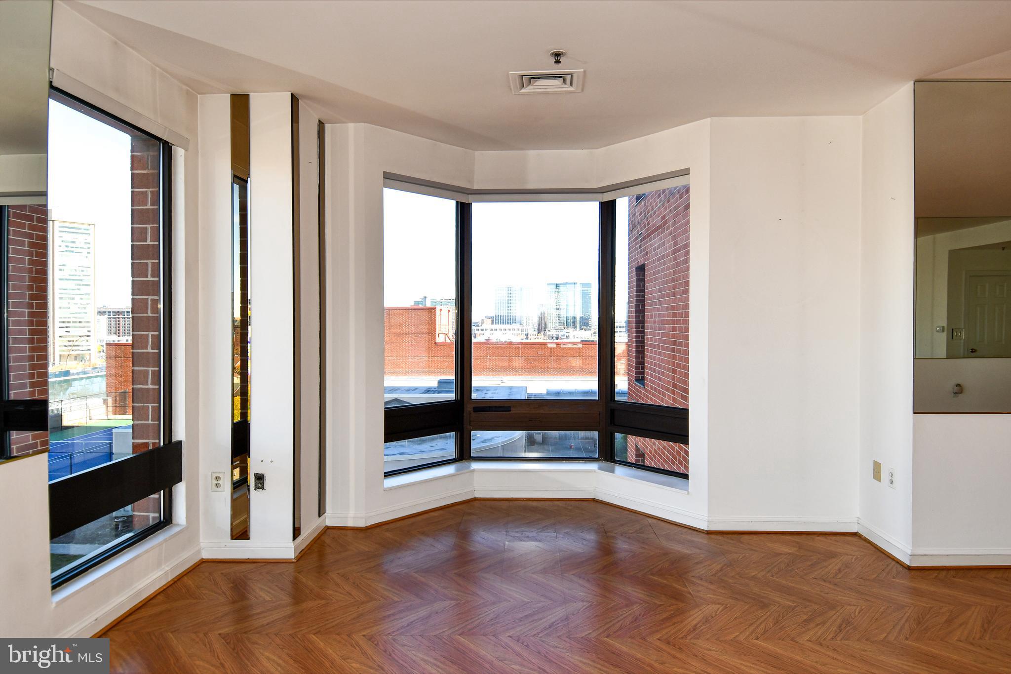 INNER HARBOR - Residential