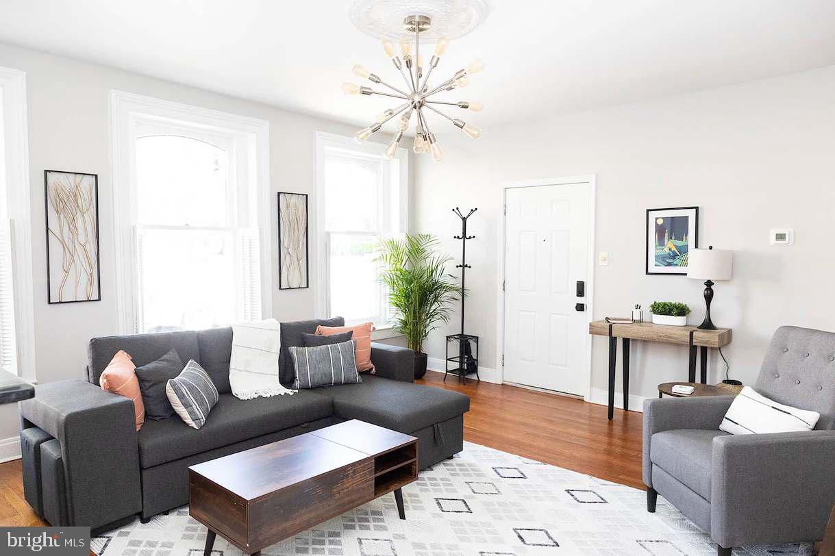401 SOUTH MARKET STREET UNIT #1