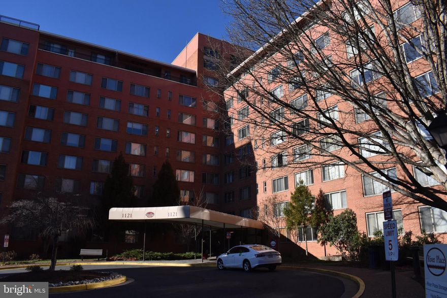 Enjoy penthouse living in this top-floor apartment located in the heart of Rosslyn. This 2-bedroom, 2-bathroom unit offers over 1,100 square feet of tastefully furnished living space with an open kitchen layout. Relax on the large outdoor deck/balcony and take in expansive sunset views.  The unit comes fully furnished and decorated, making it an ideal turnkey opportunity. In-unit amenities include a fully appointed kitchen with dishwasher, a washer/dryer, and high-speed internet. All utilities (water, electricity, gas, heating/AC) are included in the rental price.  River Place amenities include  a gym, pool, and market on the property grounds. The central Rosslyn location provides easy access to shops, restaurants, the Rosslyn Metro station and Circulator bus which provides easy access to Georgetown, downtown DC, Crystal City, and the Pentagon.