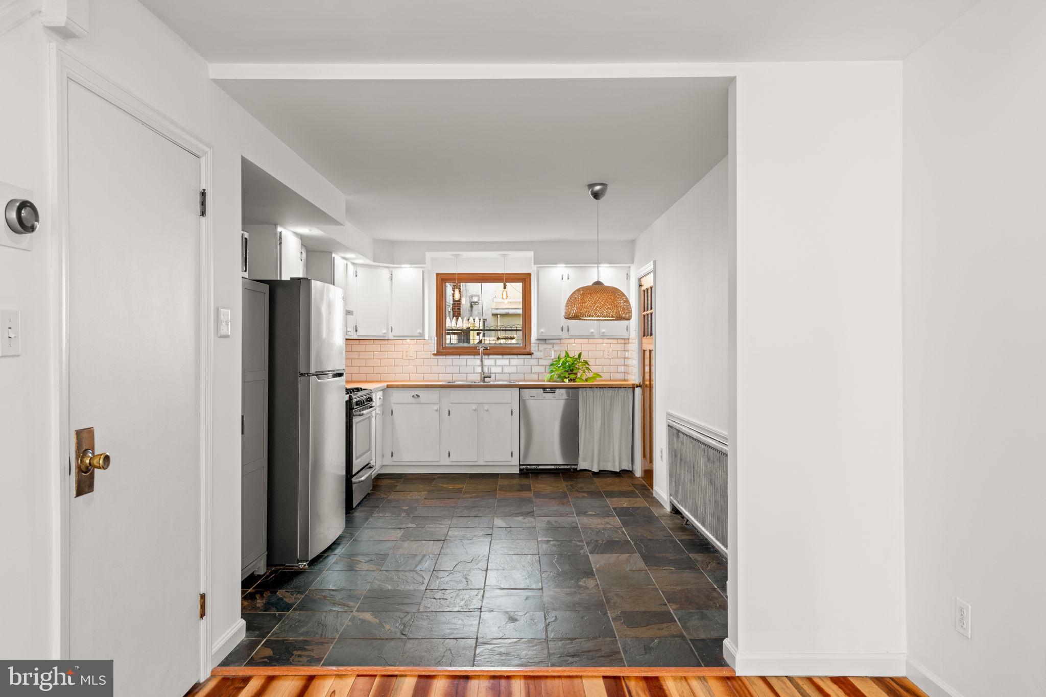 PASSYUNK SQUARE - Residential