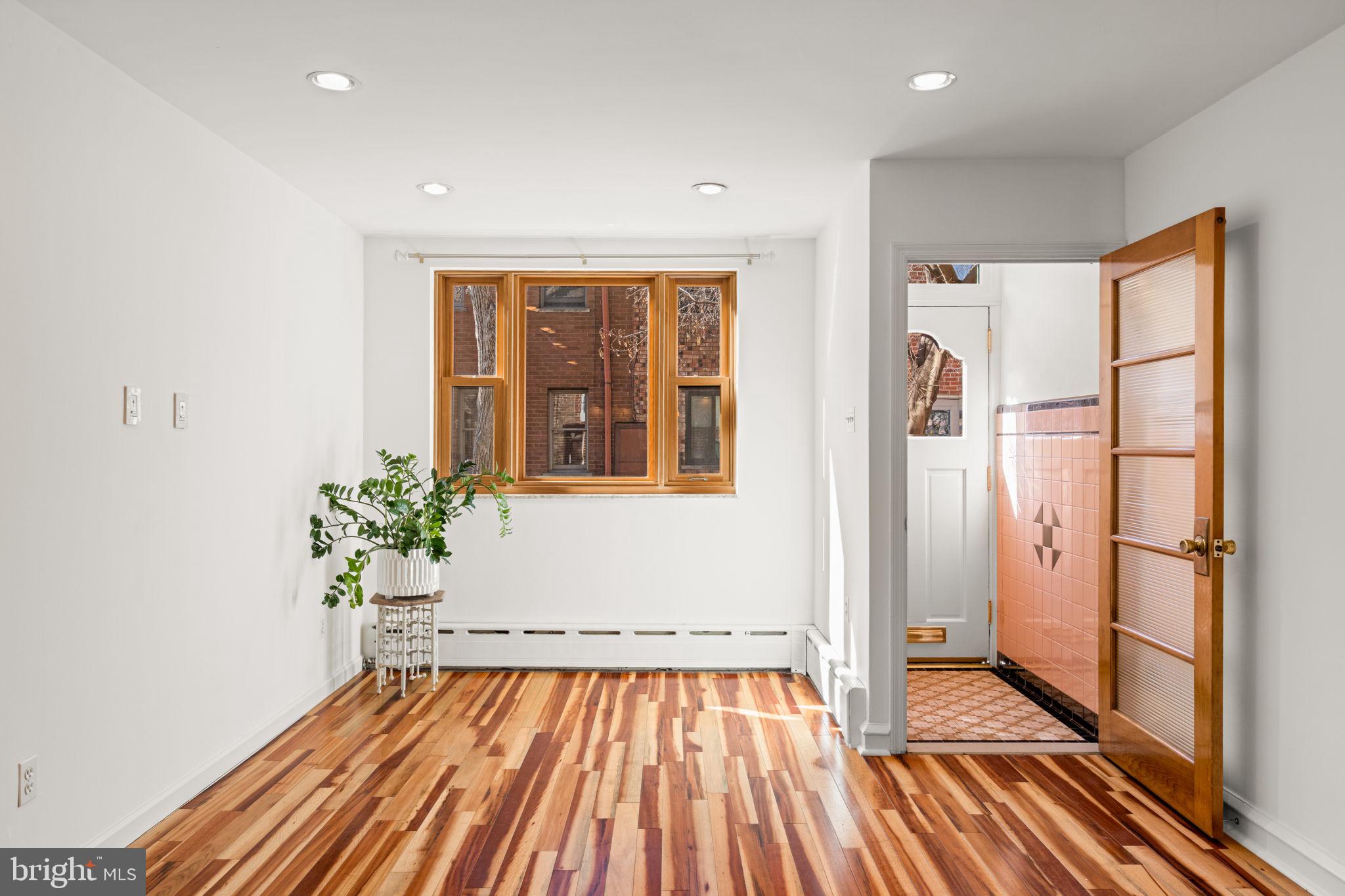 PASSYUNK SQUARE - Residential