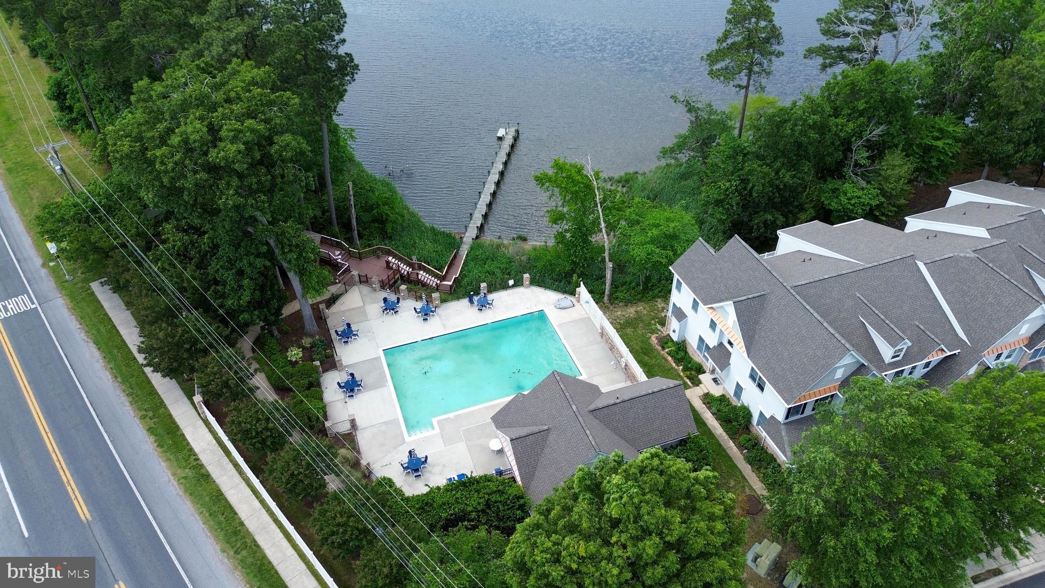 WHARTONS BLUFF - Residential