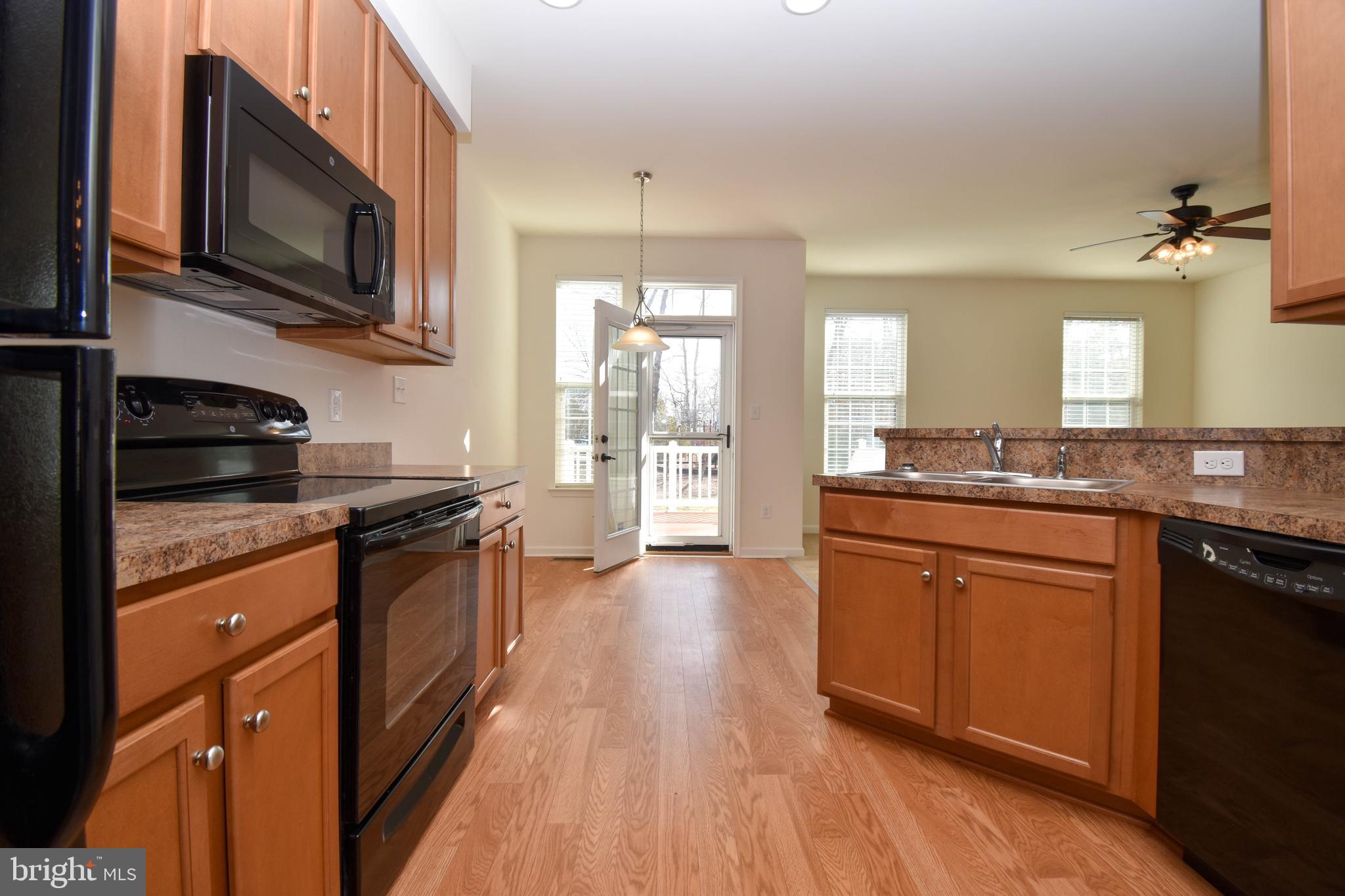 WHARTONS BLUFF - Residential