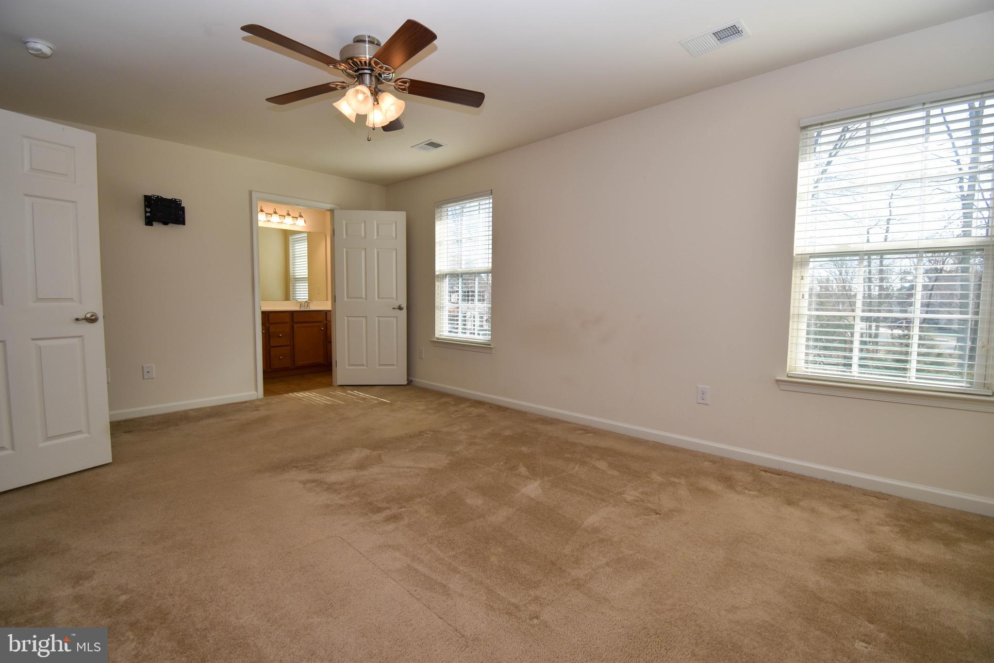 WHARTONS BLUFF - Residential