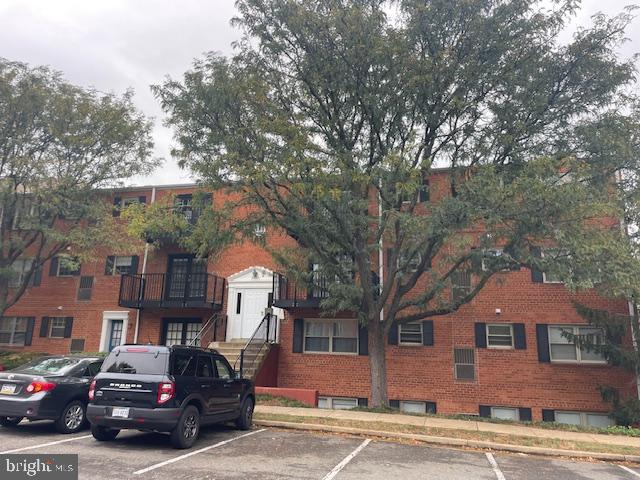 MAYFLOWER SQUARE - Residential