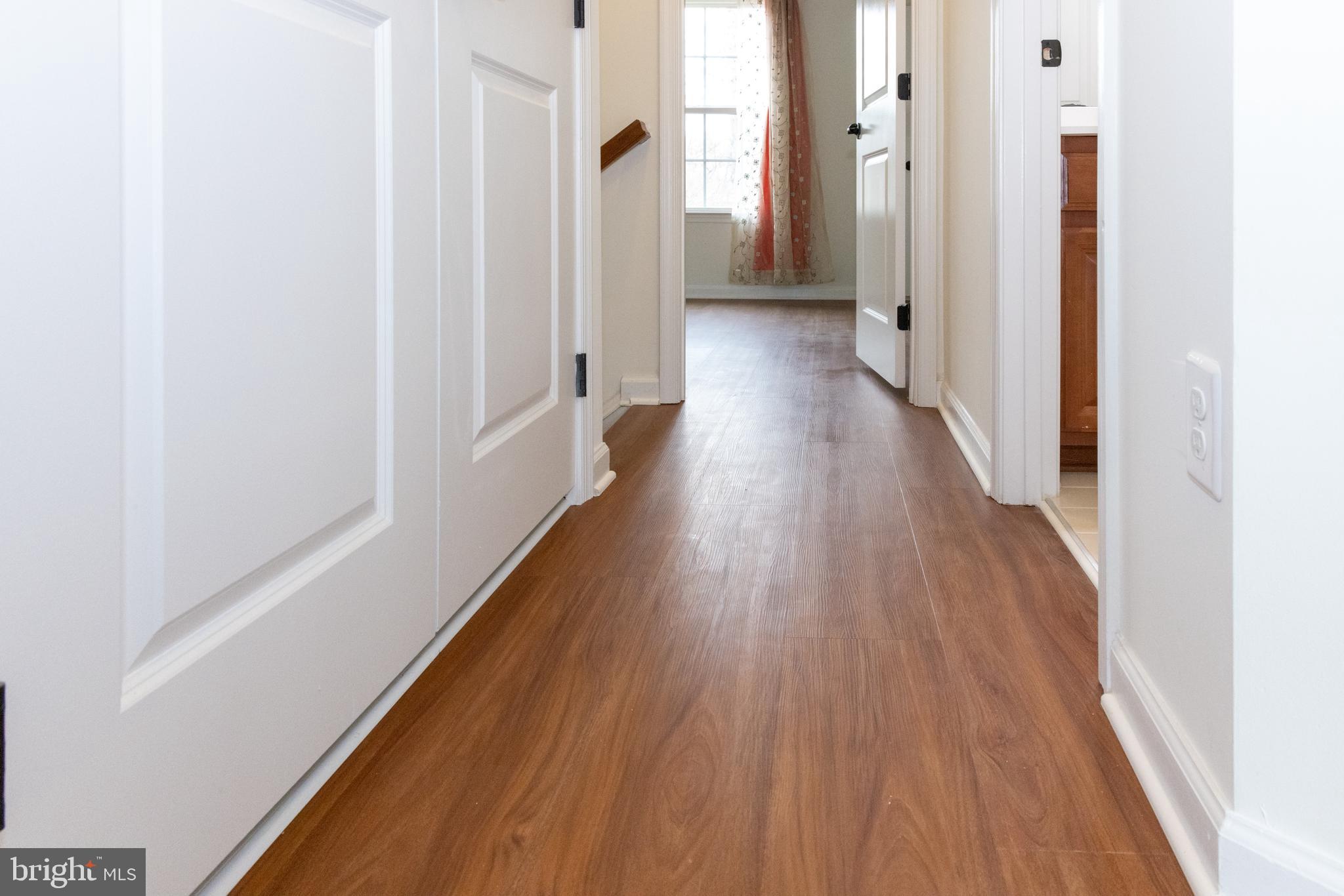 HOWARD SQUARE - Residential