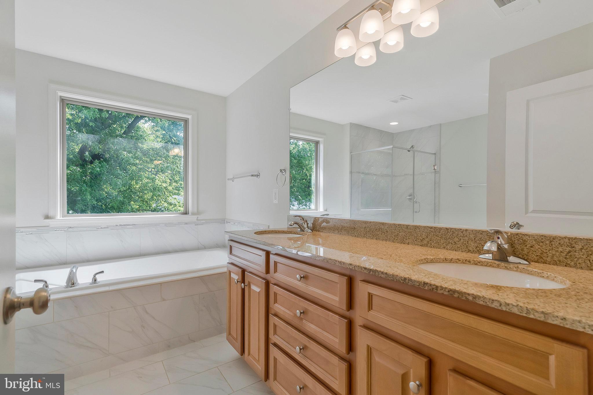 VALLEY VIEW ESTATES - Residential Lease