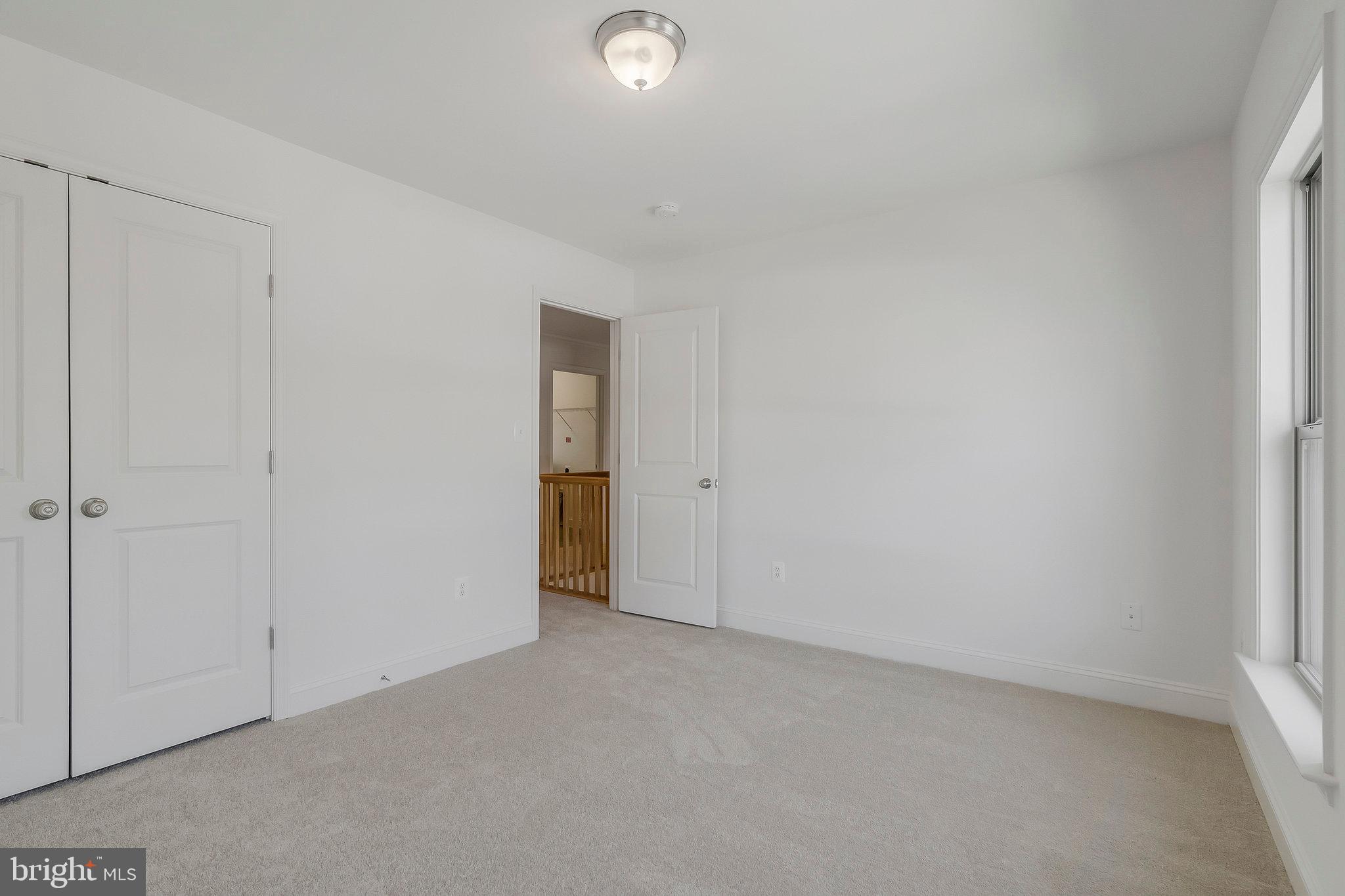 VALLEY VIEW ESTATES - Residential Lease