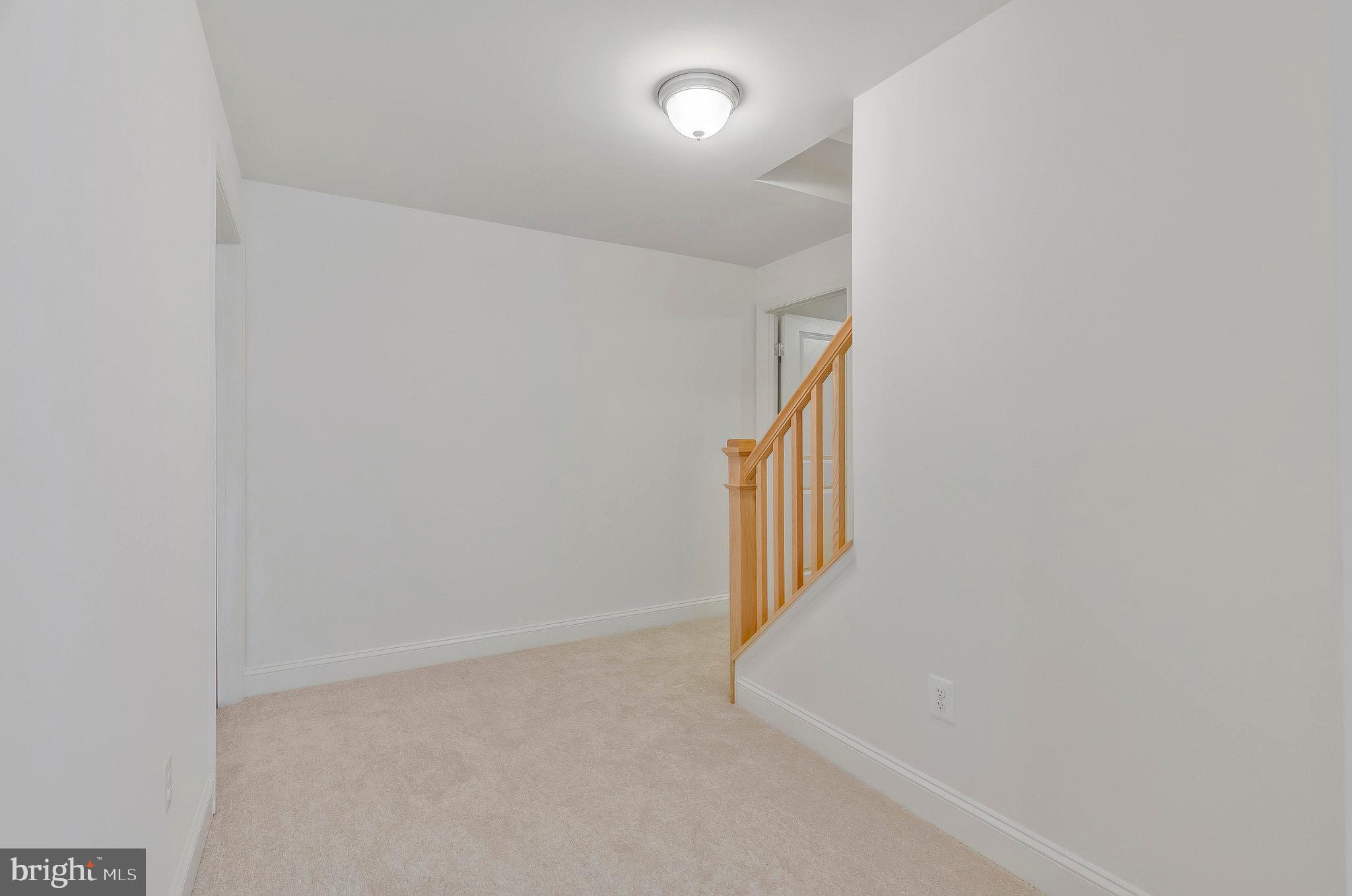 VALLEY VIEW ESTATES - Residential Lease