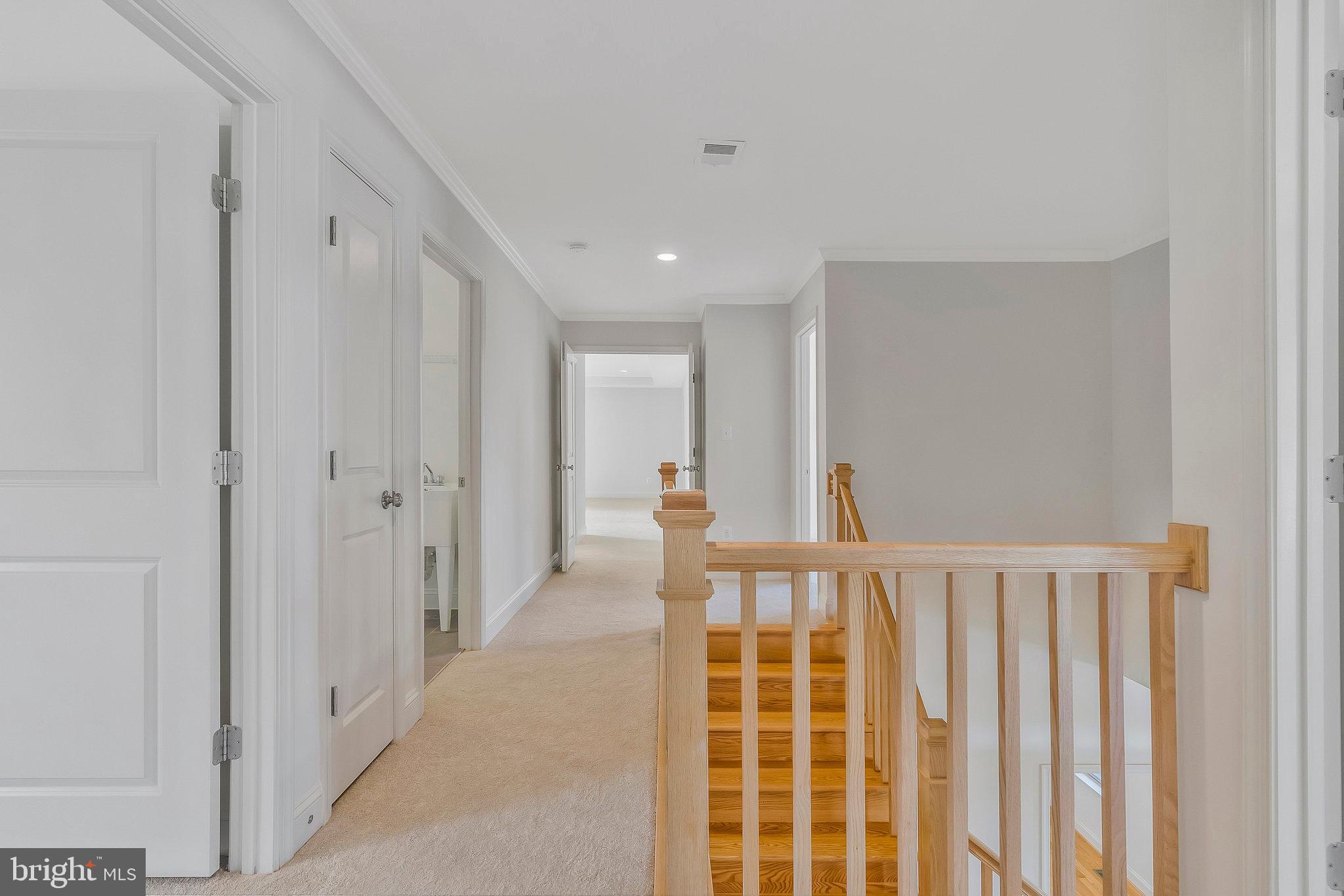 VALLEY VIEW ESTATES - Residential Lease