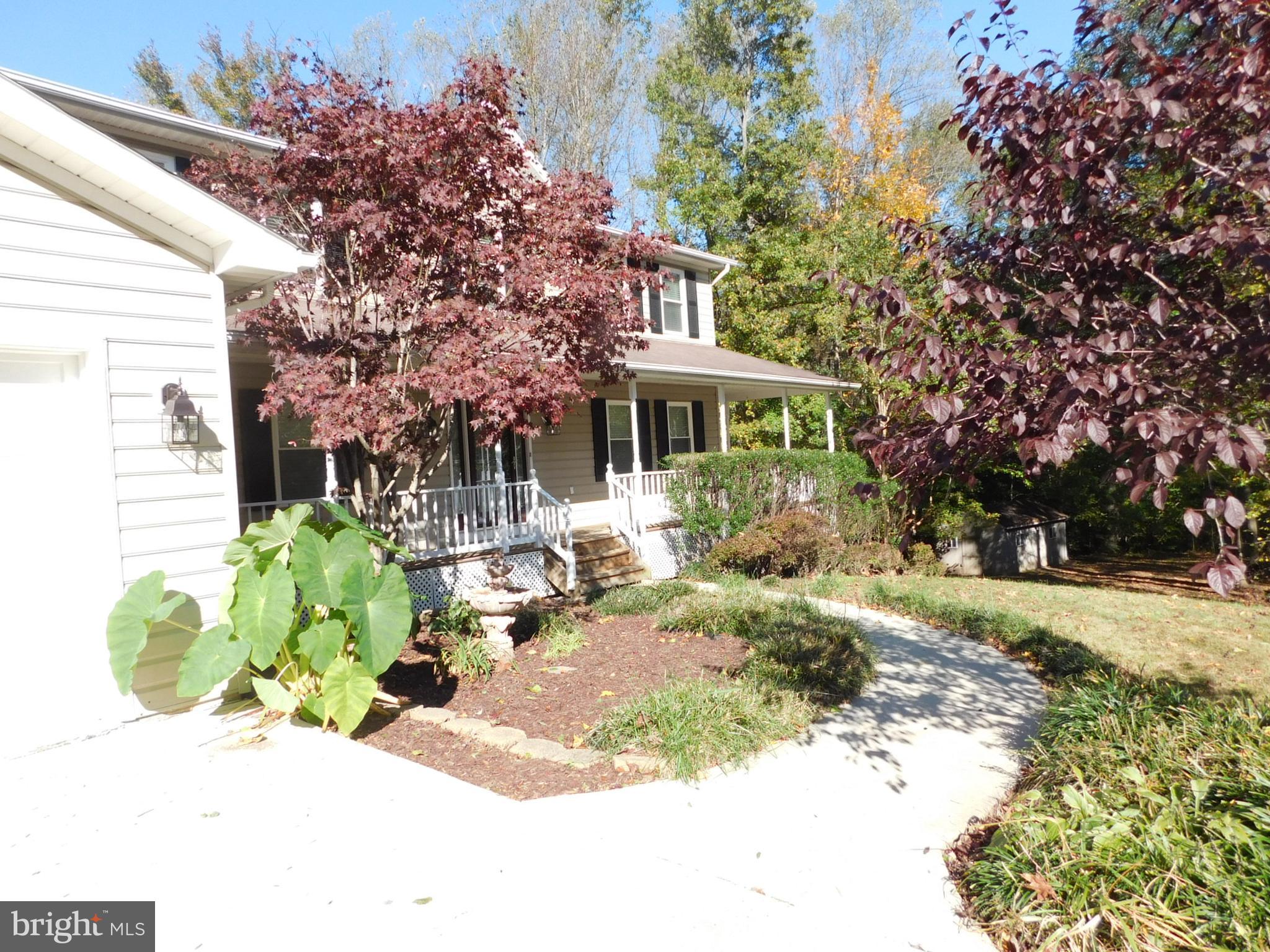 VALLEY LEE - Residential