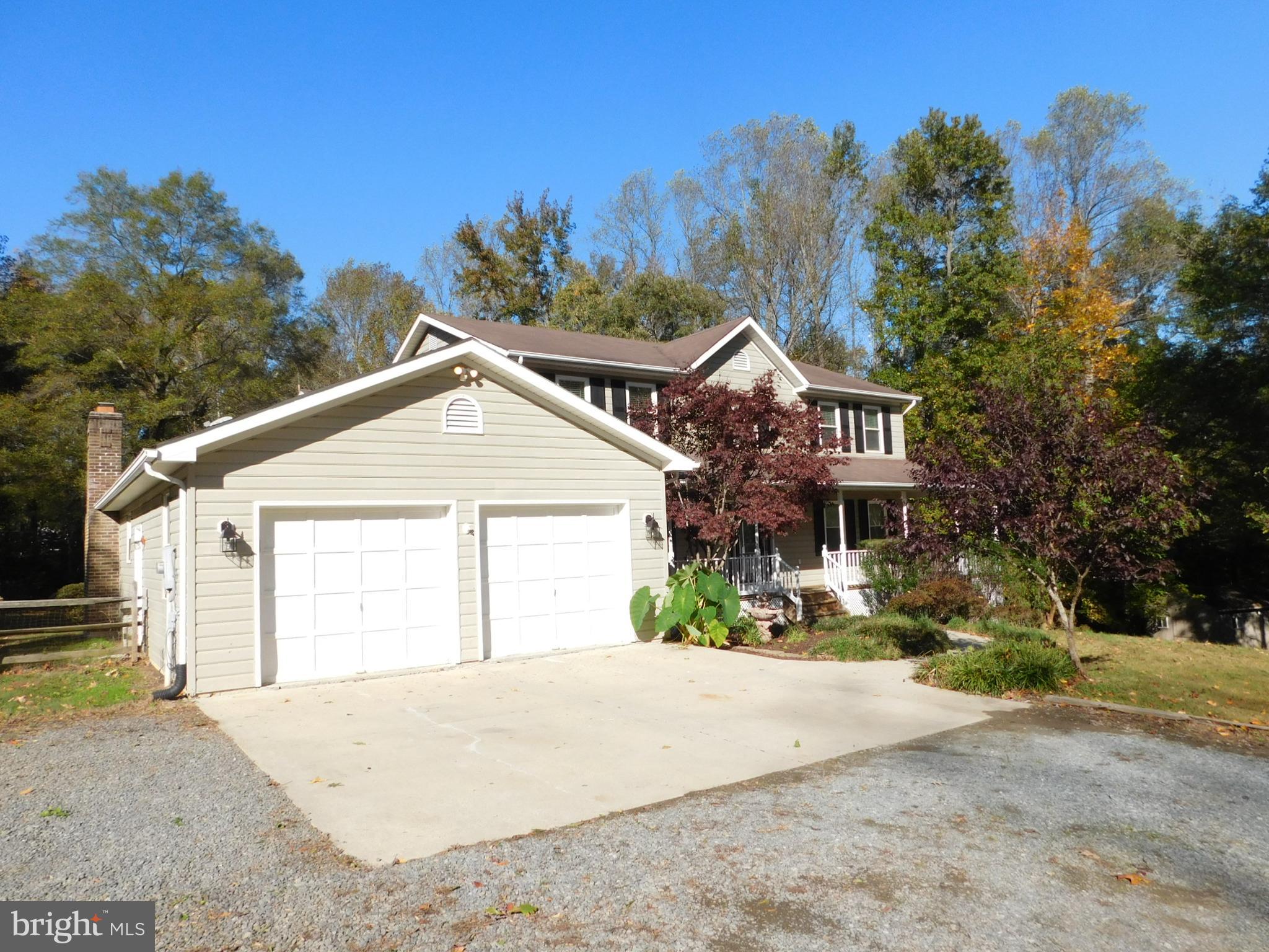 VALLEY LEE - Residential