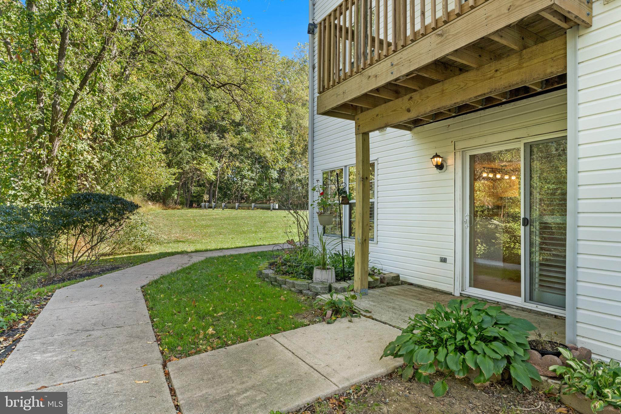 Charming Garden-Level Condo with Serene Wooded Views
Welcome to this beautifully updated 1-bedroom, 1-bath garden-level condo, perfectly nestled in a peaceful community and backing to tranquil wooded views. Step inside to discover brand-new luxury vinyl plank flooring throughout, offering both style and durability. The updated kitchen features modern appliances.
Enjoy the comfort of a recently upgraded heat pump system and the added privacy and style of new California blinds in every room. This unit is located on the desirable garden level, providing easy access with no stairs and a quiet, natural backdrop just outside your windows.
Ample guest parking makes entertaining a breeze, while the setting offers a perfect balance of nature and convenience. Whether you’re a first-time buyer or downsizing, this condo is move-in ready and full of value.
Don’t miss your opportunity to own this gem—schedule your tour today!