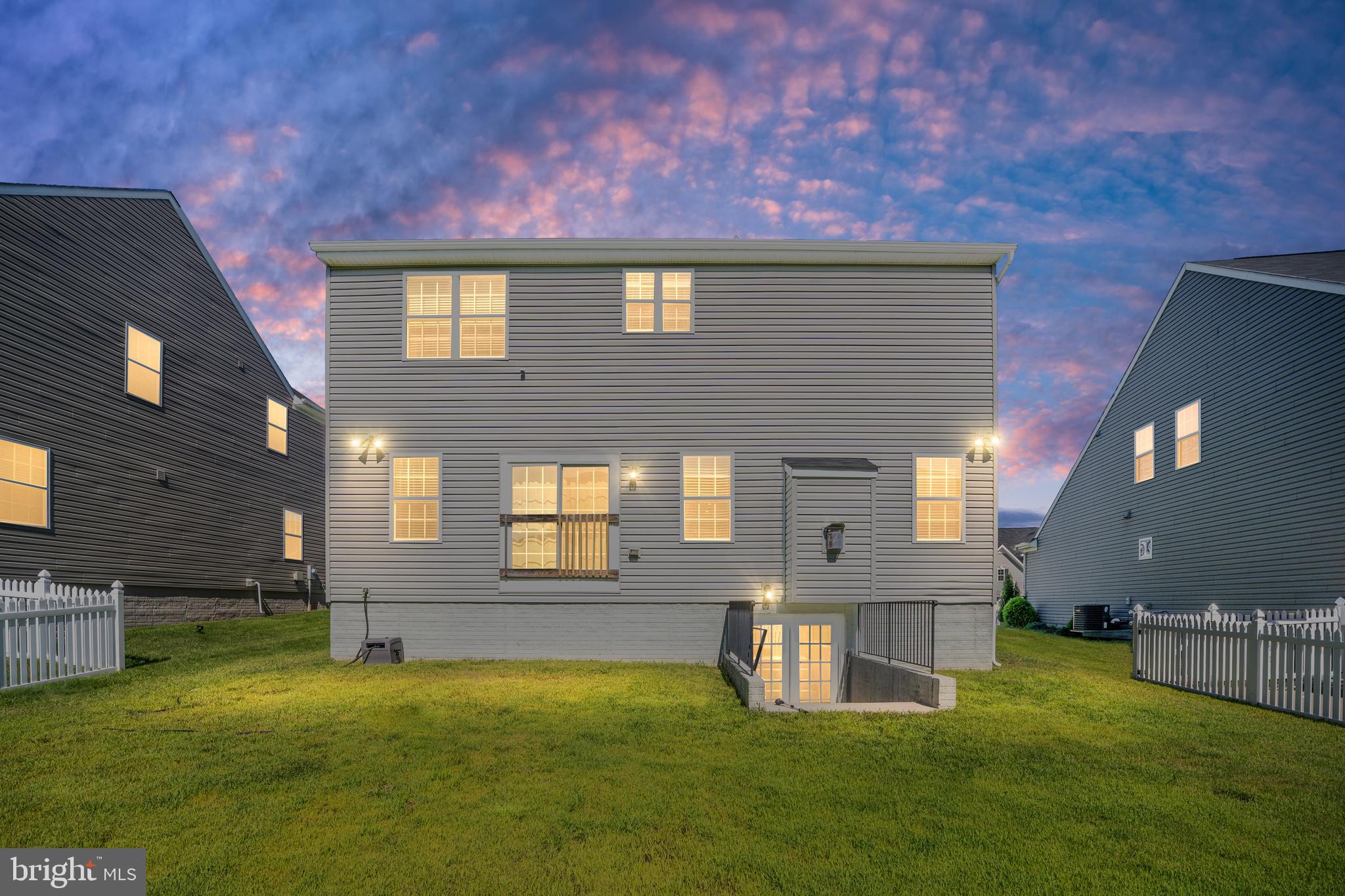 5360 HOLLEY OAK LANE